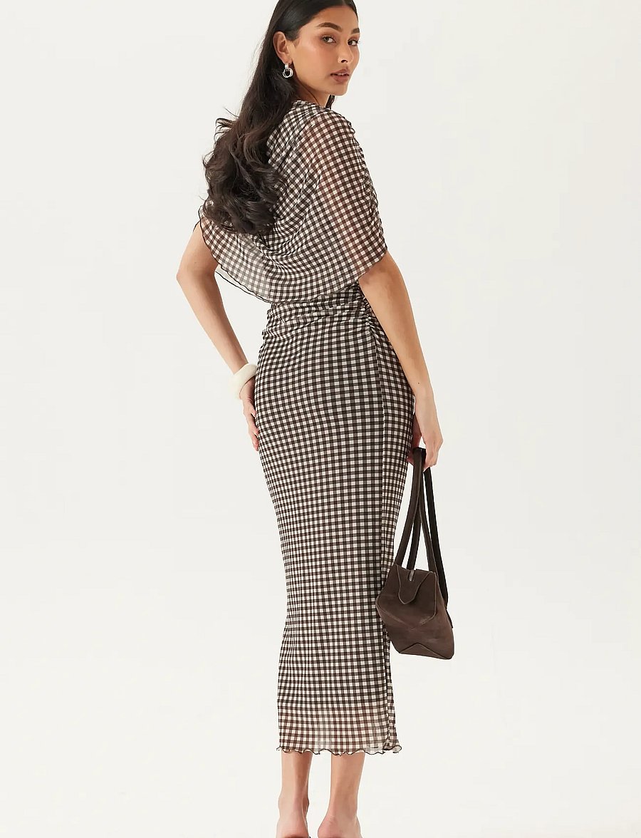 Bubbleroom - Cape Mesh Ankle Dress - aftonklänningar - brown/checked - 4