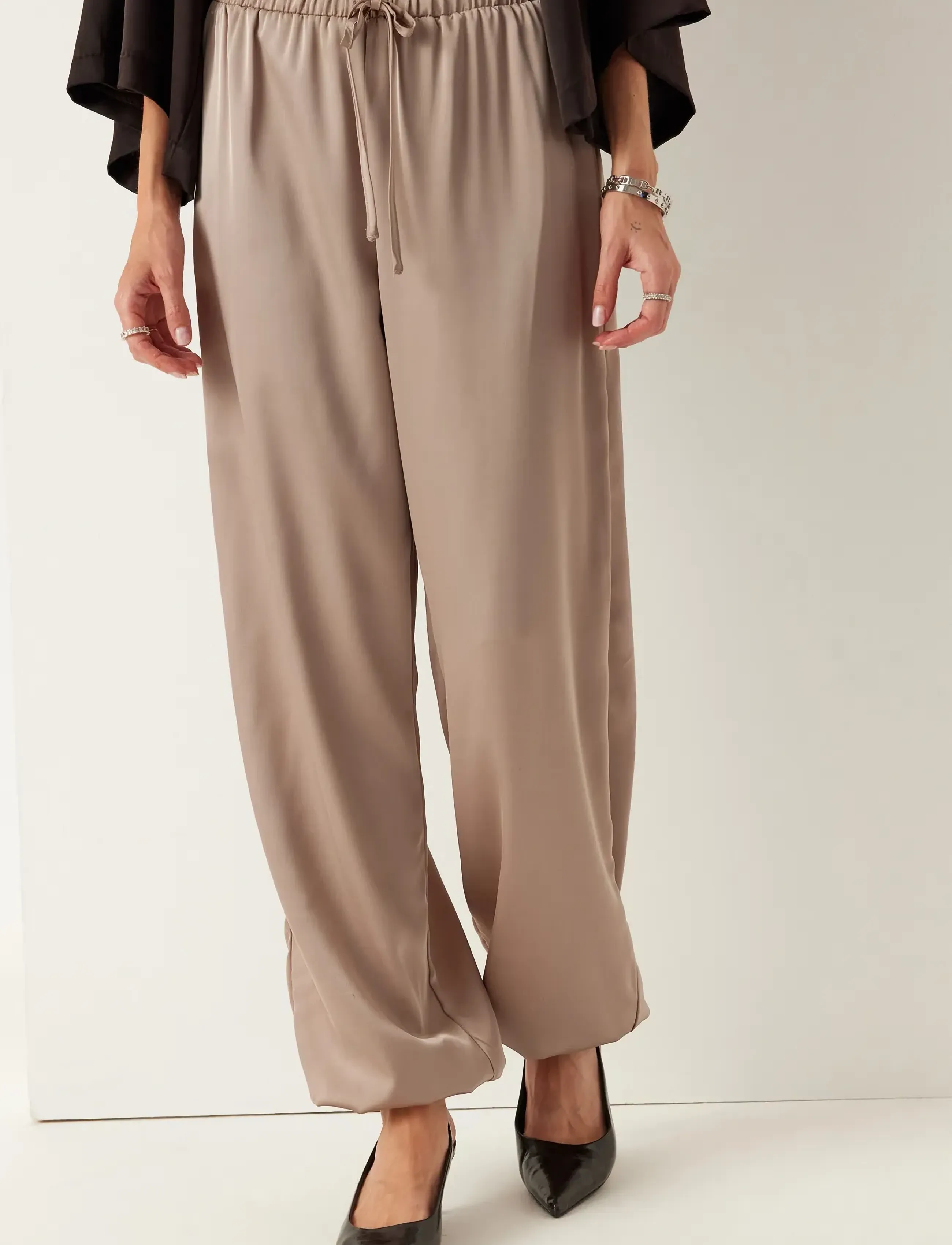 BUBBLEROOM Satin Balloon Trousers byxor dam – bild 6