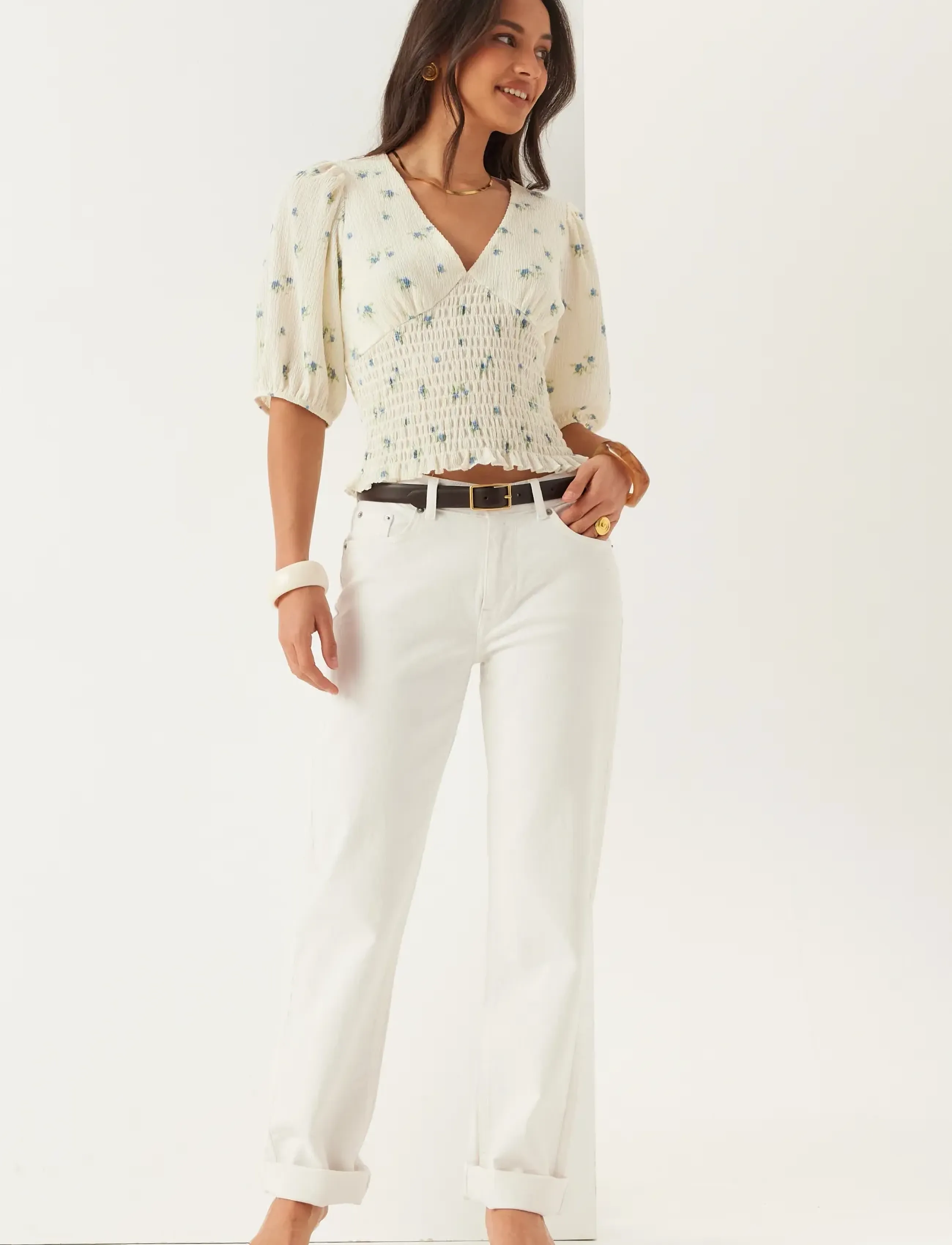 Bubbleroom - V-neck Smock Top - crop tops - blue/floral - 3