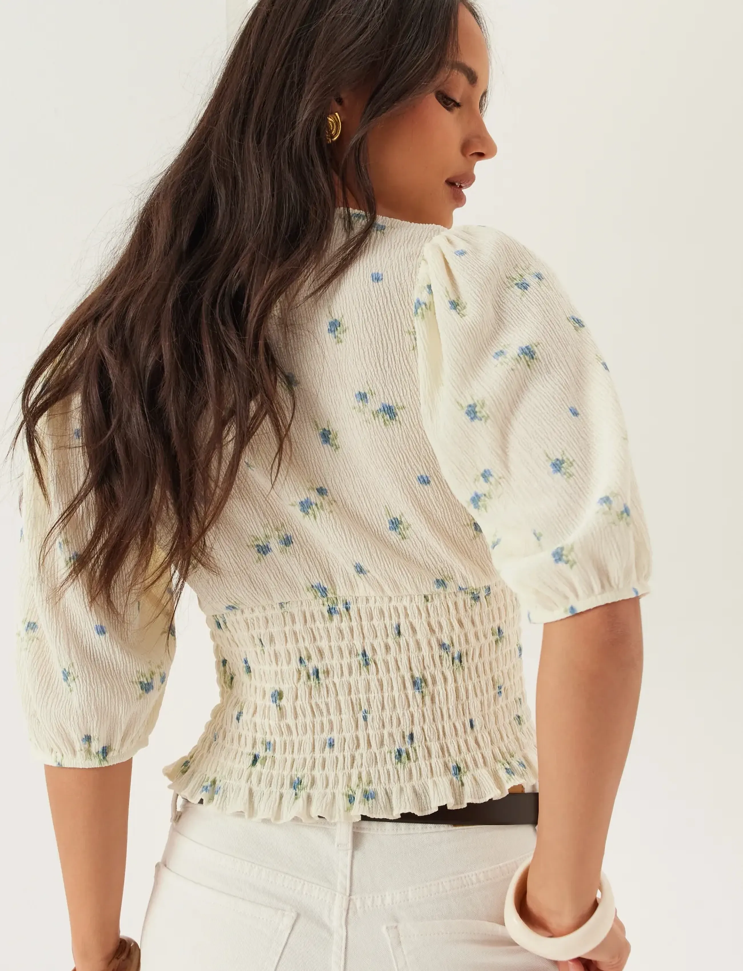 Bubbleroom - V-neck Smock Top - crop tops - blue/floral - 4