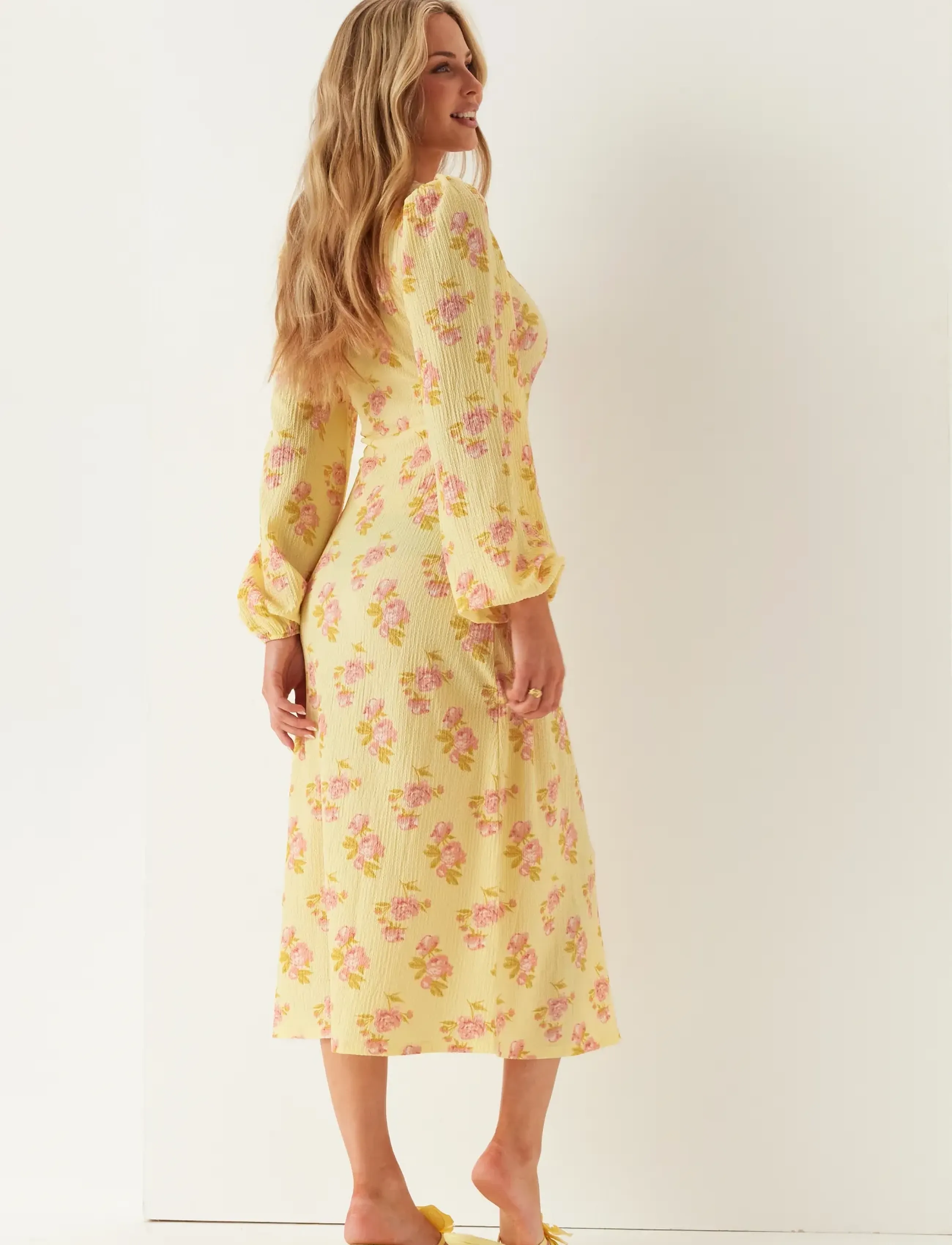 Bubbleroom - Structured Midi Dress - midiklänningar - yellow/floral - 5