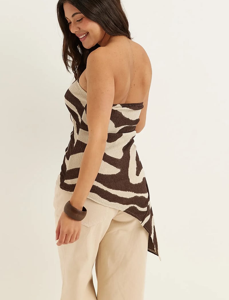 Bubbleroom - Structure Bandeau Top - crop tops - brown/patterned - 3