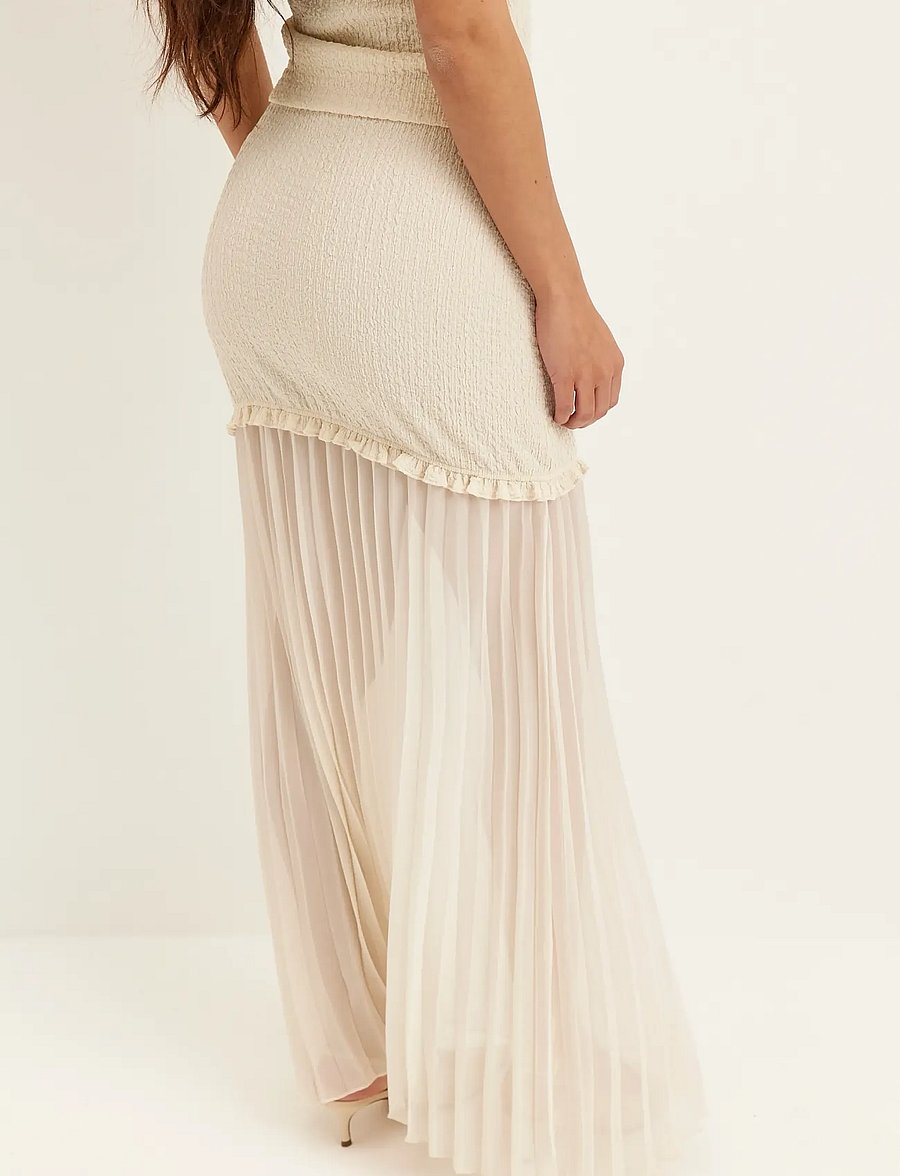 Bubbleroom - Strucure Combined Maxi Skirt - faltenröcke - cream - 3