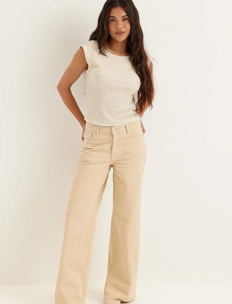 Bubbleroom - Structure Cap Sleeve Top - t-shirts - cream - 5