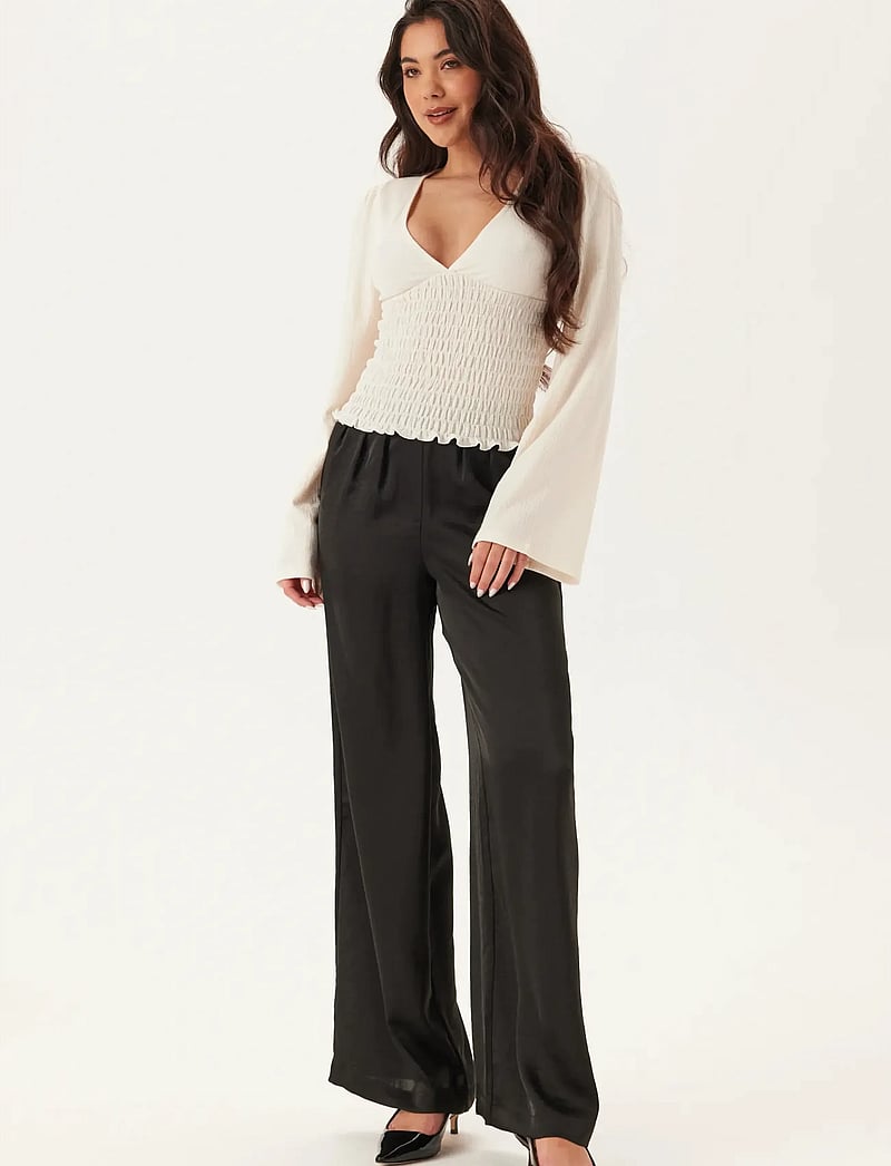 Bubbleroom - Structure Smock Top - long sleeved blouses - cream - 3