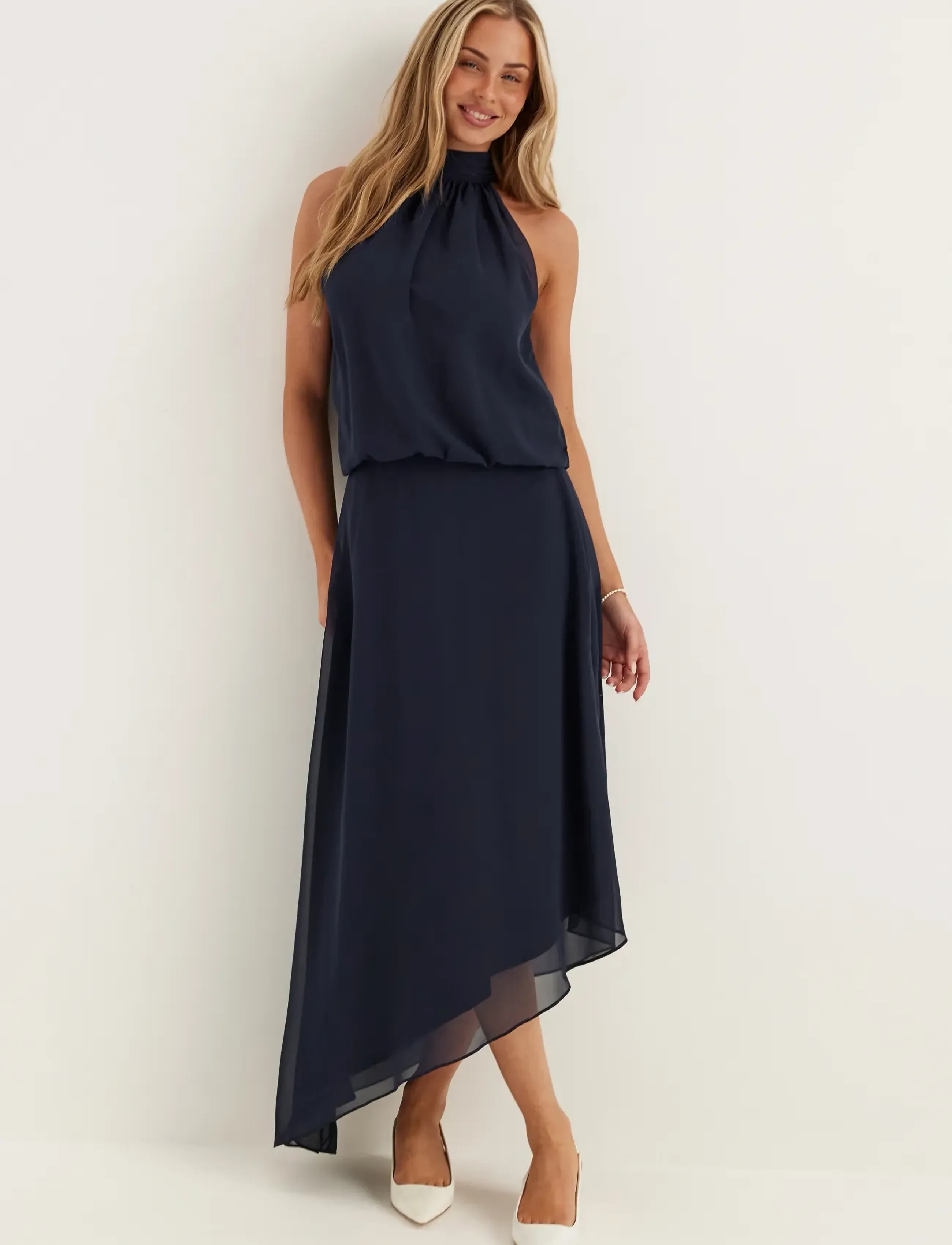 Bubbleroom Asymmetric Chiffon Halterneck Dress, XS, Dresses, Marineblau - Maxi Frauen