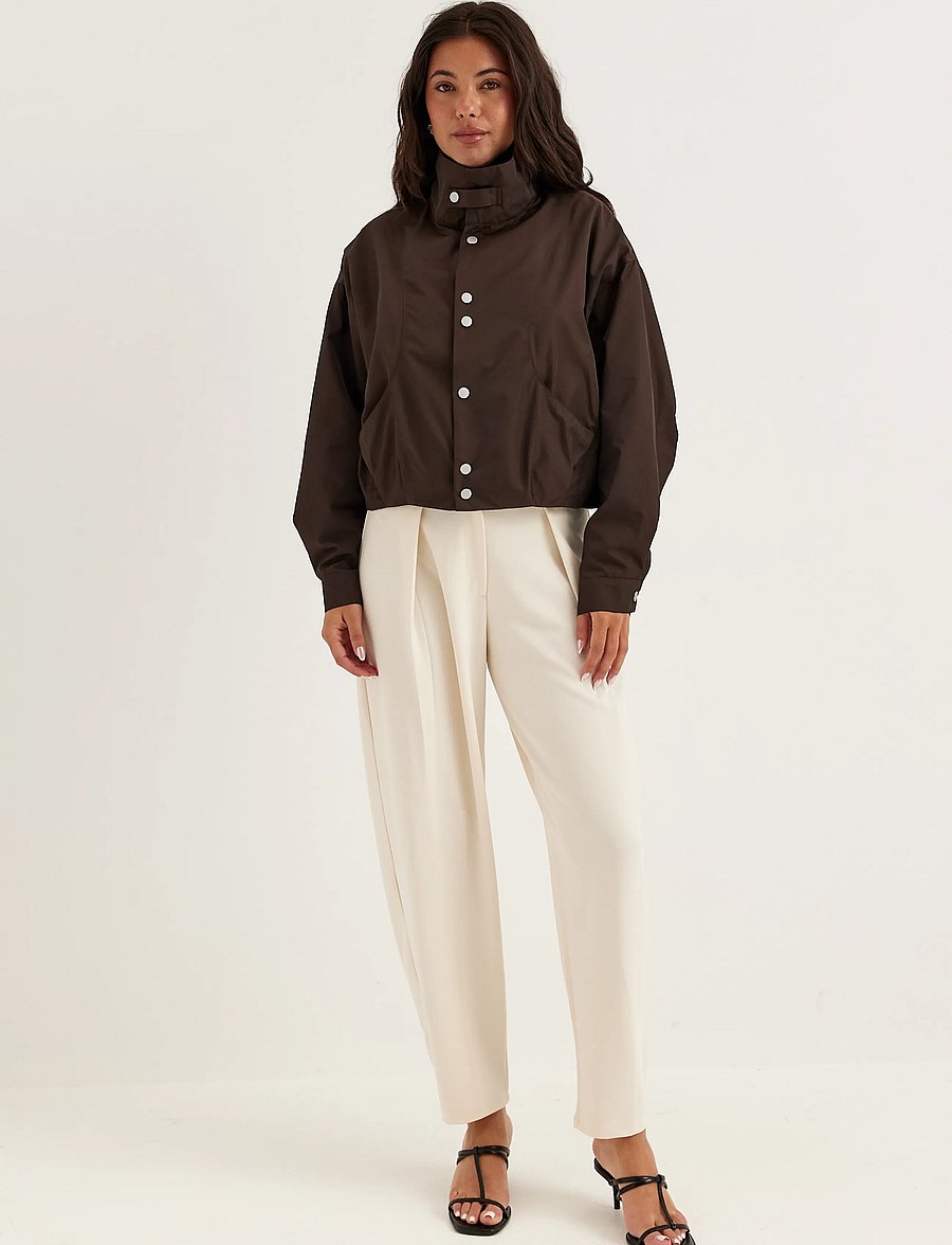Bubbleroom - Short High Collar Jacket - kevadjoped - brown - 5