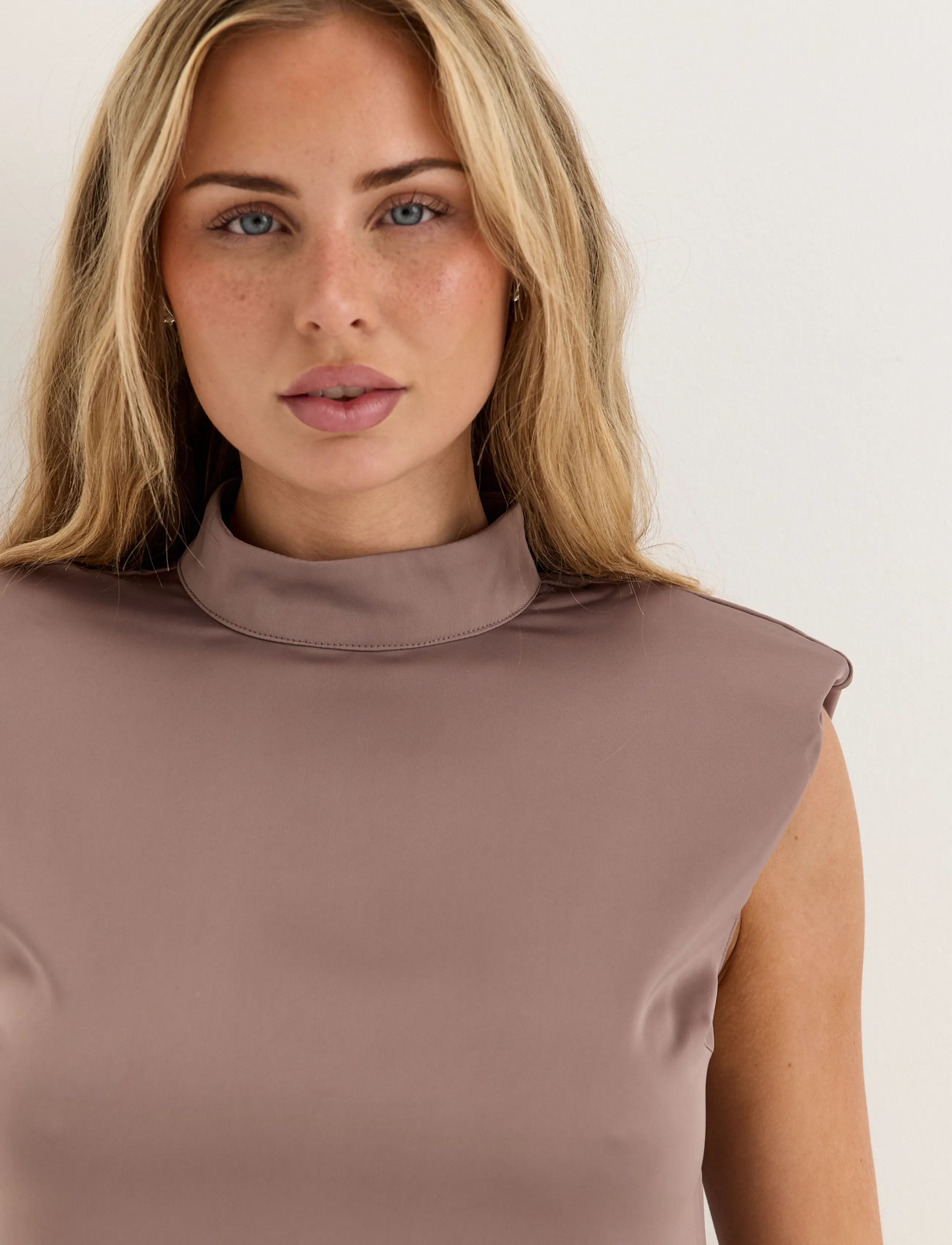 Bubbleroom - Cap Sleeve Satin Blouse - short-sleeved blouses - nougat - 5