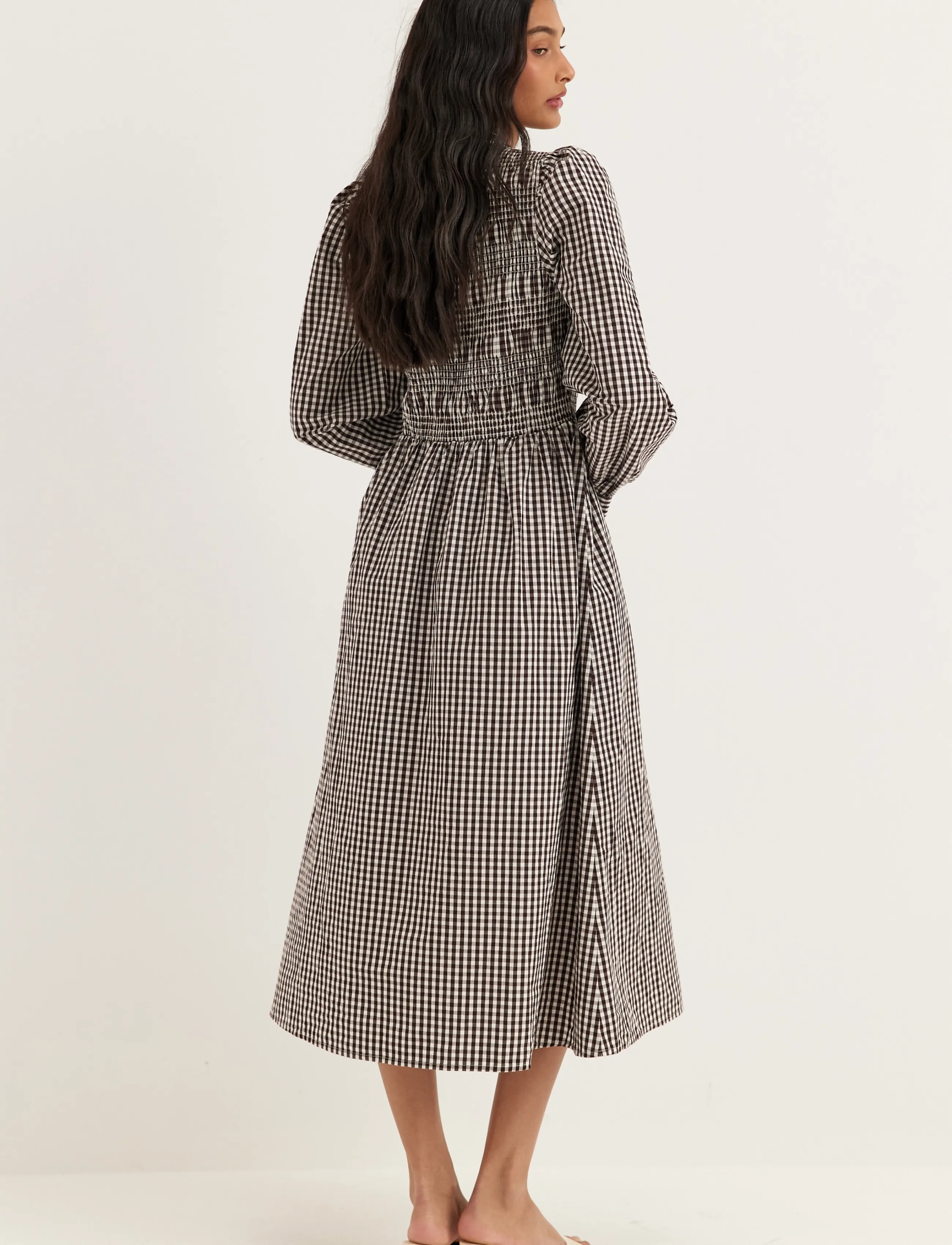 Bubbleroom - V-neck Cotton Smock Dress - suvekleidid - brown/checked - 3