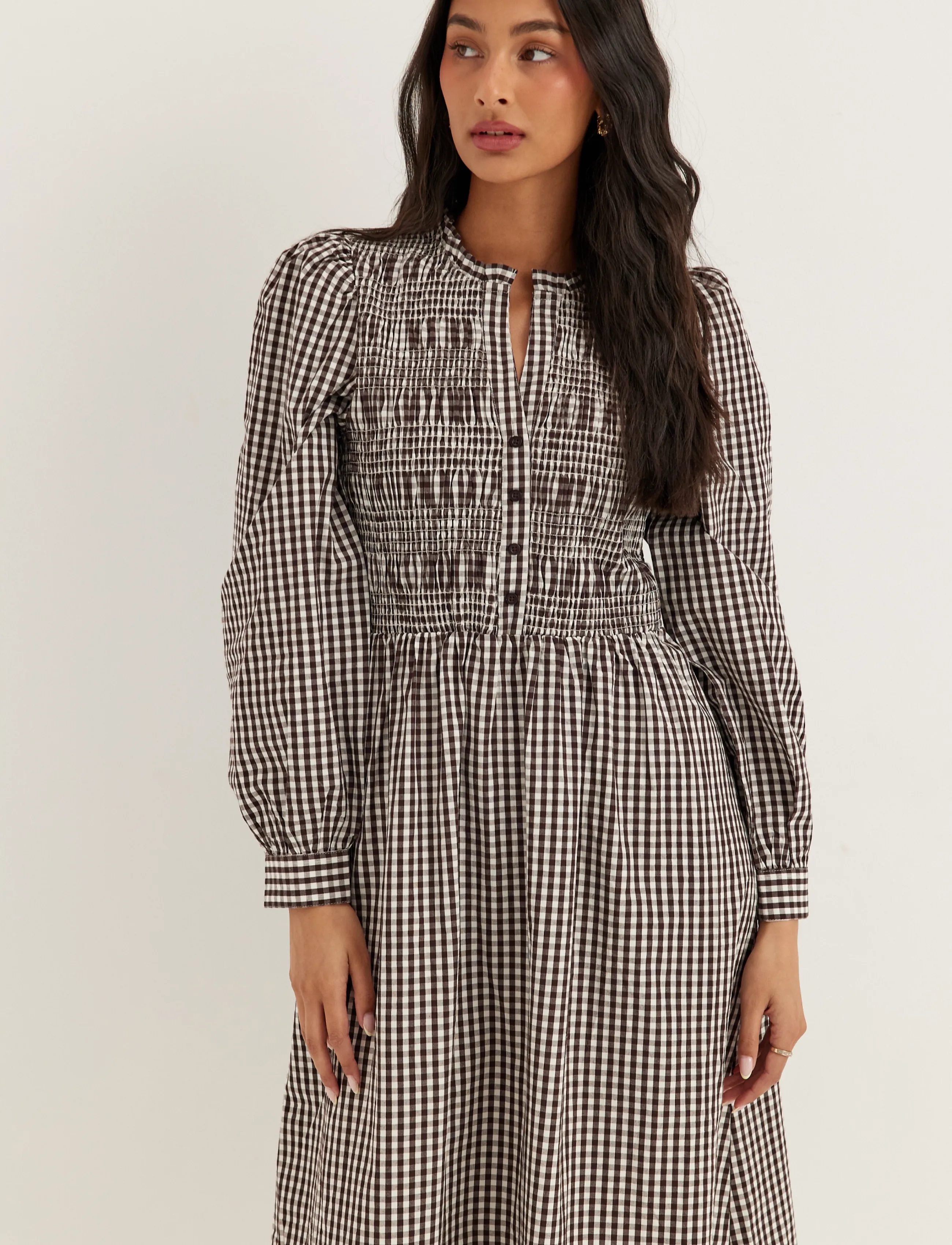 Bubbleroom - V-neck Cotton Smock Dress - suvekleidid - brown/checked - 4