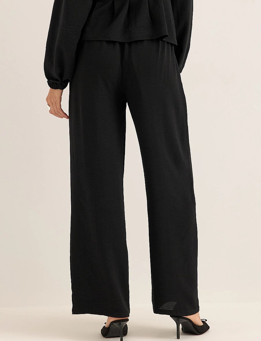Bubbleroom - Crepe Front Seam Trousers - hose mit geradem bein - black - 3