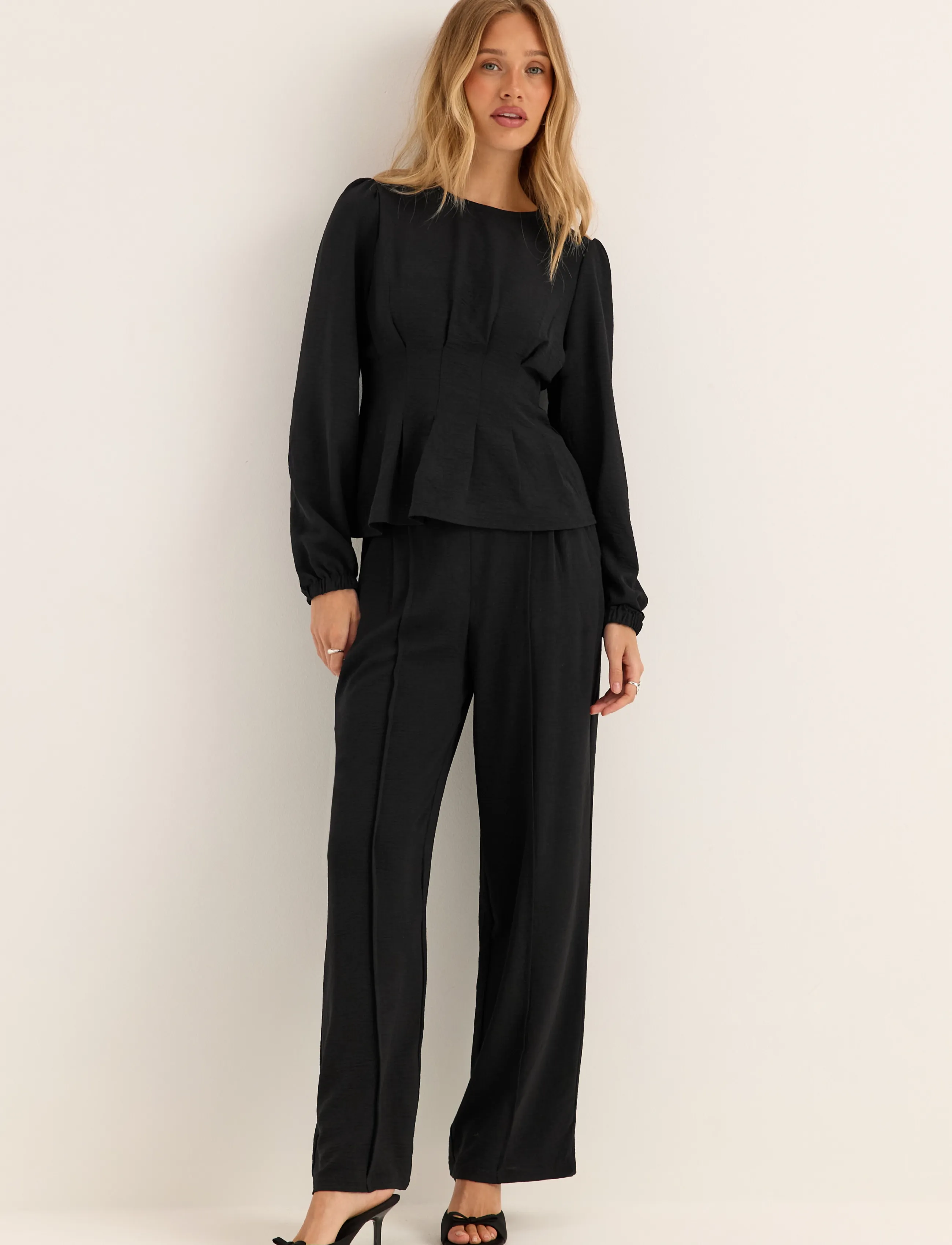 Bubbleroom - Crepe Pleated Blouse - langærmede bluser - black - 5