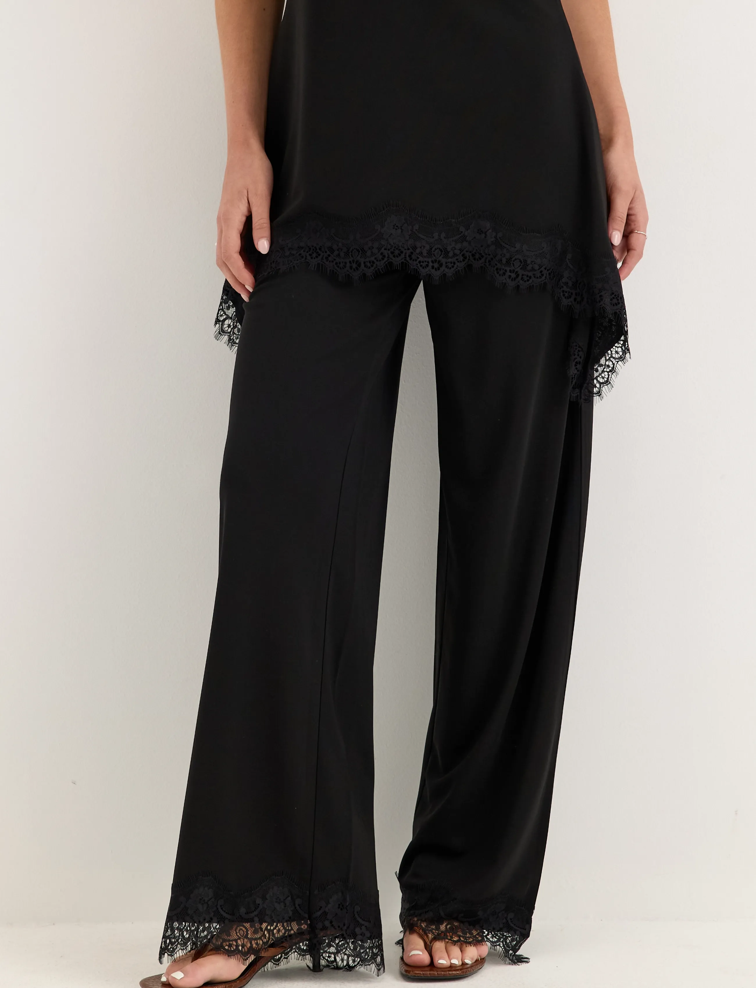 Bubbleroom Lace Detail Trousers - Erilised sündmused - BLACK / black