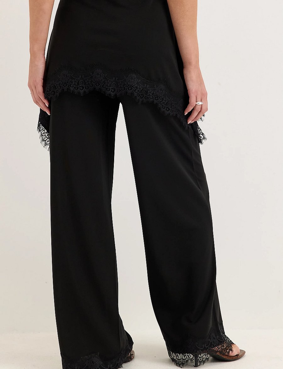 Bubbleroom - Lace Detail Trousers - laia säärega püksid - black - 3
