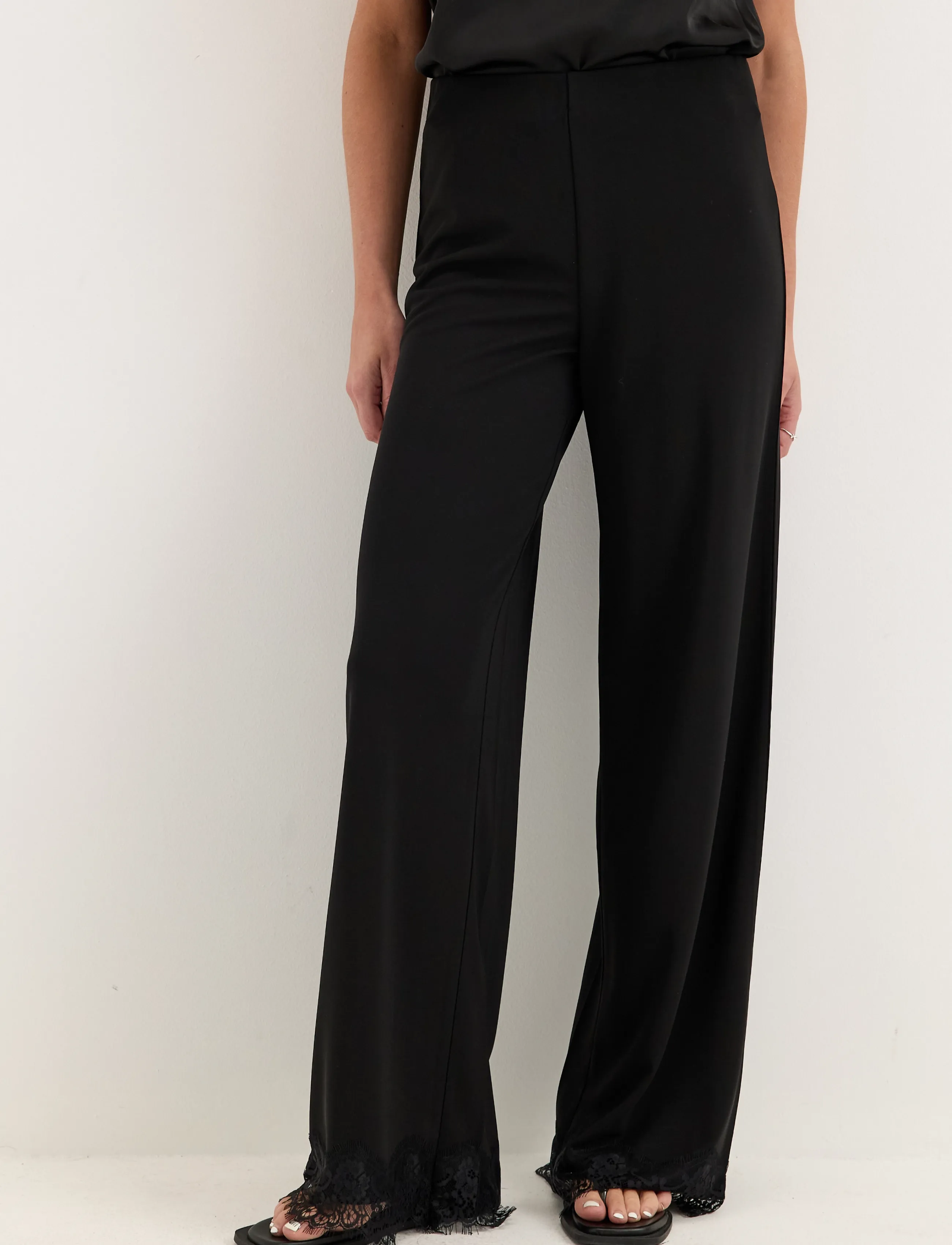 BUBBLEROOM Lace Detail Trousers cargobyxor dam – bild 5