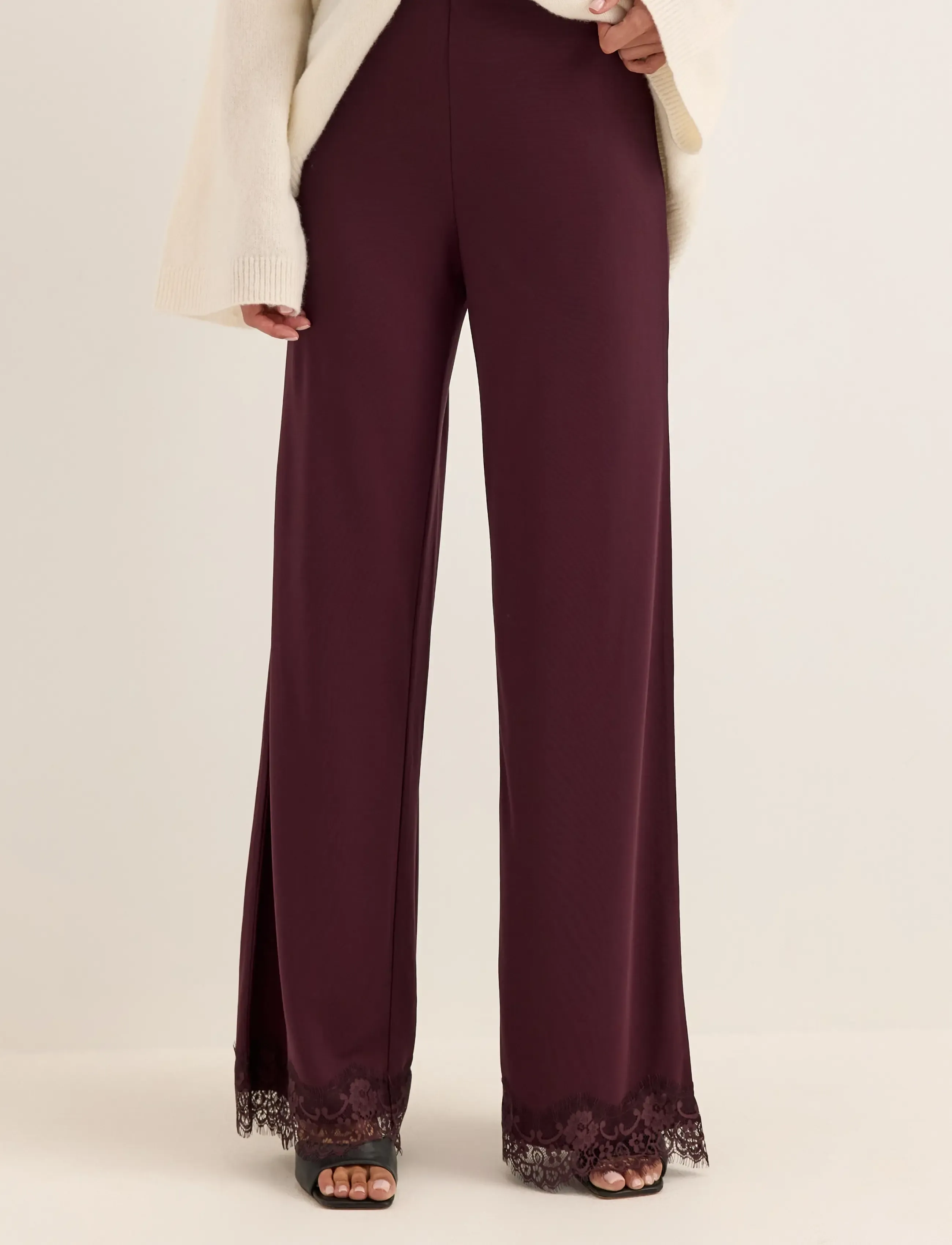 Bubbleroom - Lace Detail Trousers - hosen mit weitem bein - dark wine-red - 3