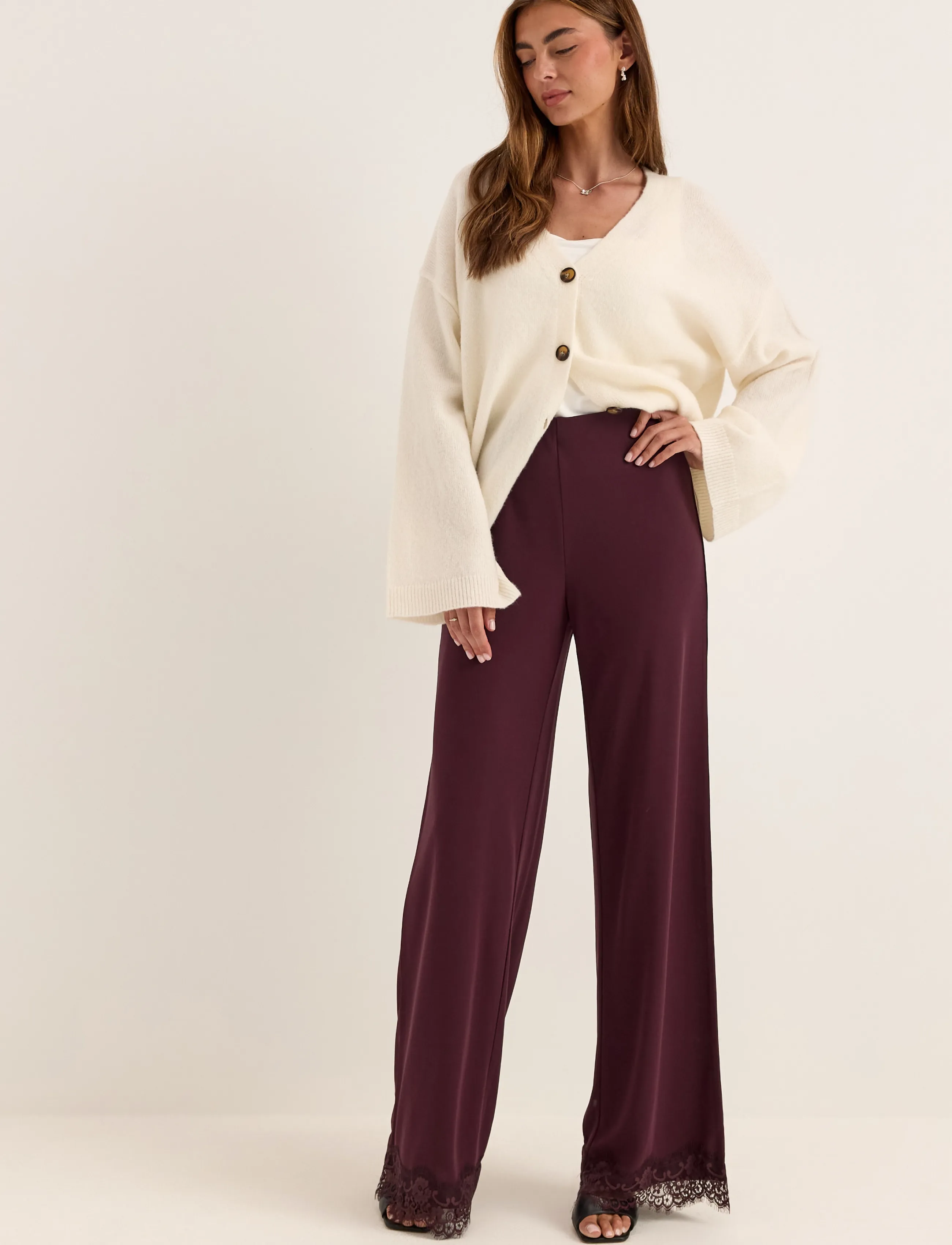 Bubbleroom - Lace Detail Trousers - hosen mit weitem bein - dark wine-red - 4