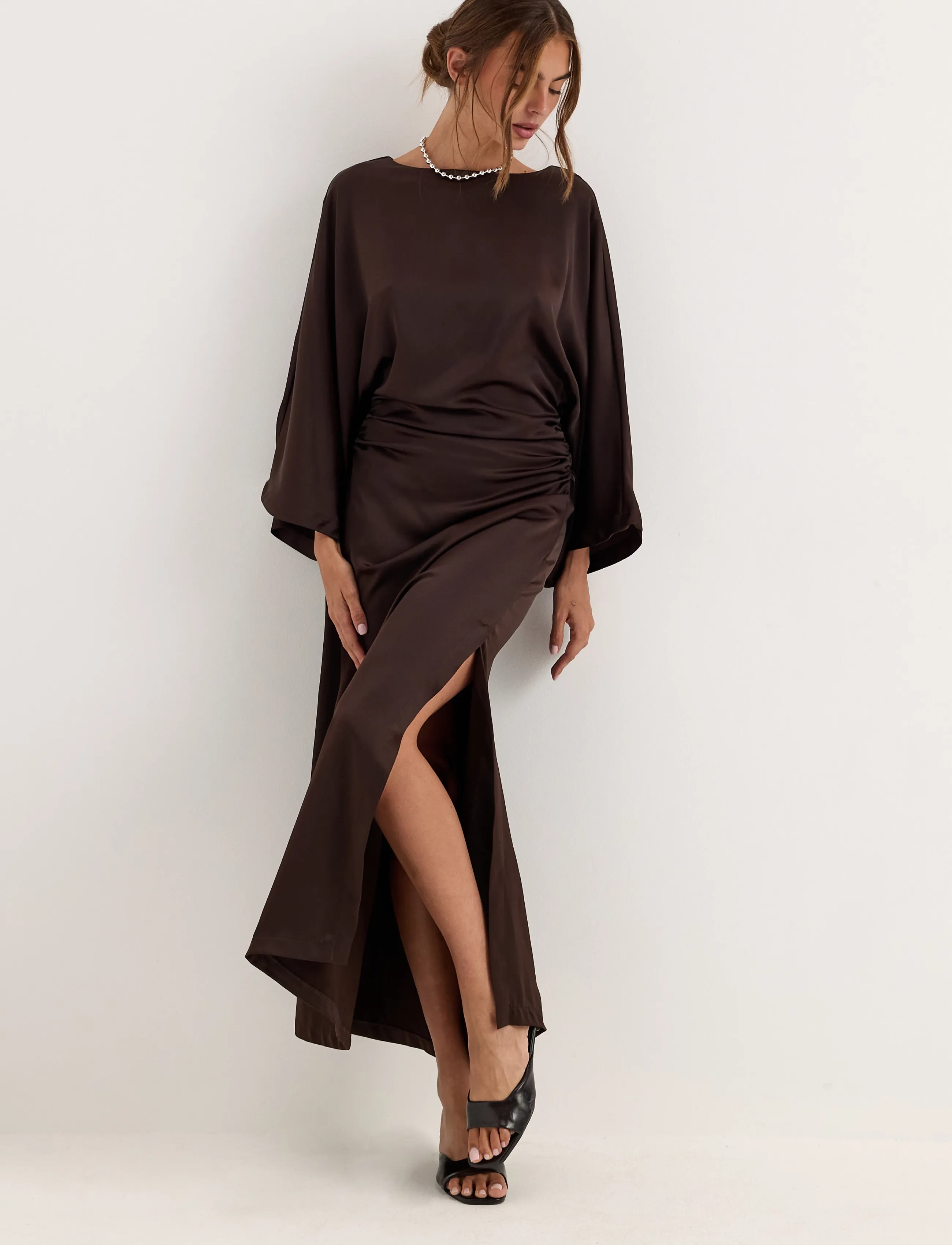 Bubbleroom Kimono Sleeve Satin Maxi Dress - Maksikleidid - BROWN / brown