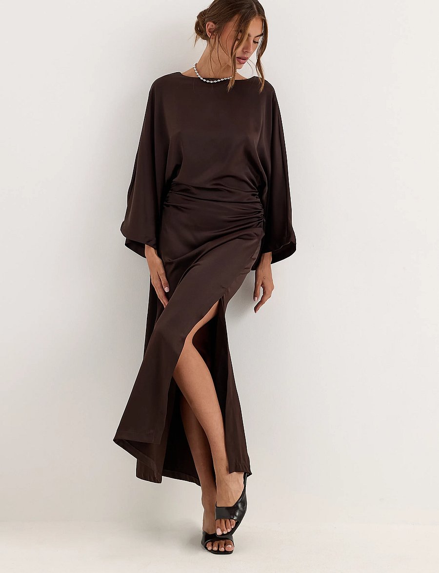 Bubbleroom - Kimono Sleeve Satin Maxi Dress - brown - 0