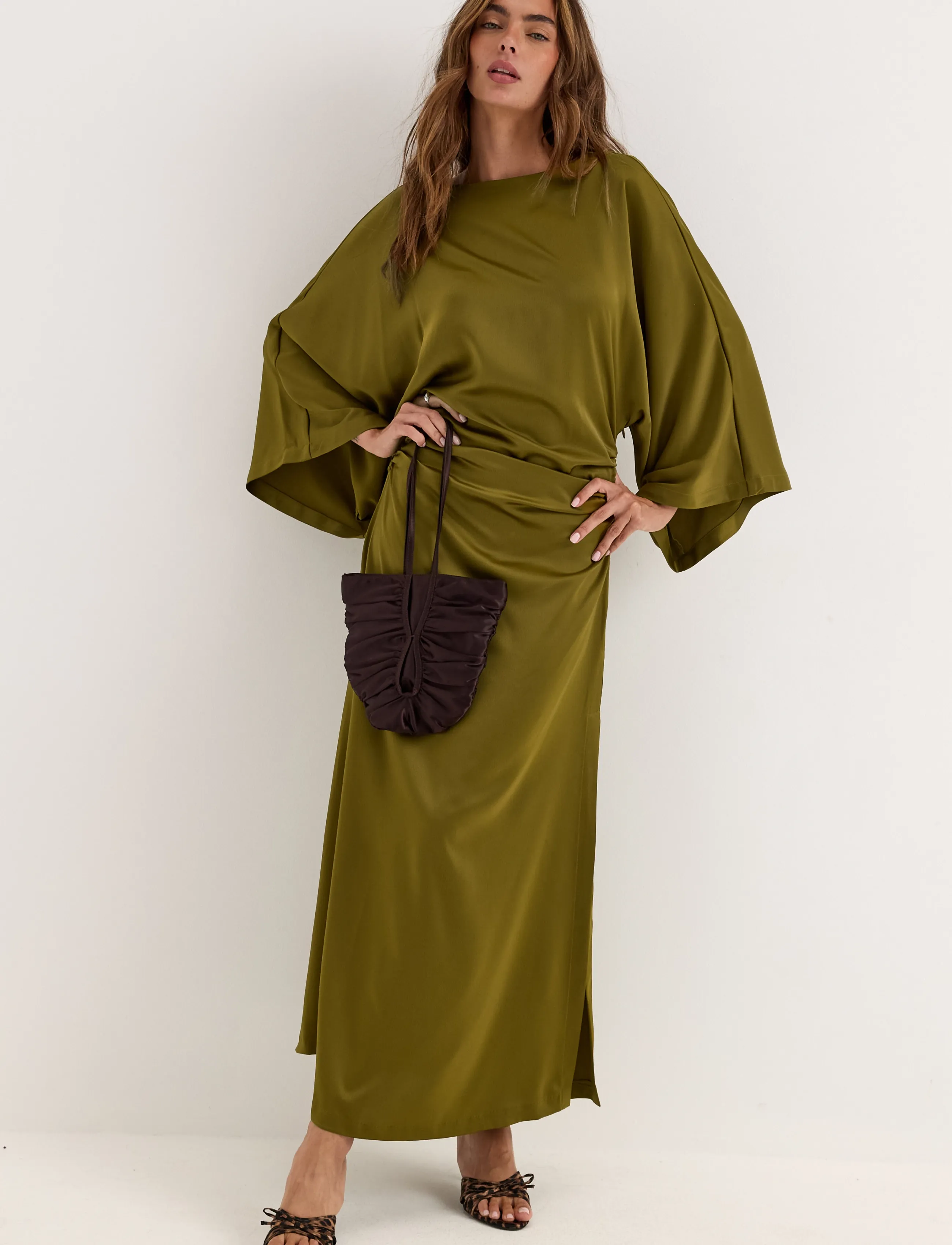 Bubbleroom Kimono Sleeve Satin Maxi Dress - Maxikleider - OLIVE GREEN / khaki/green