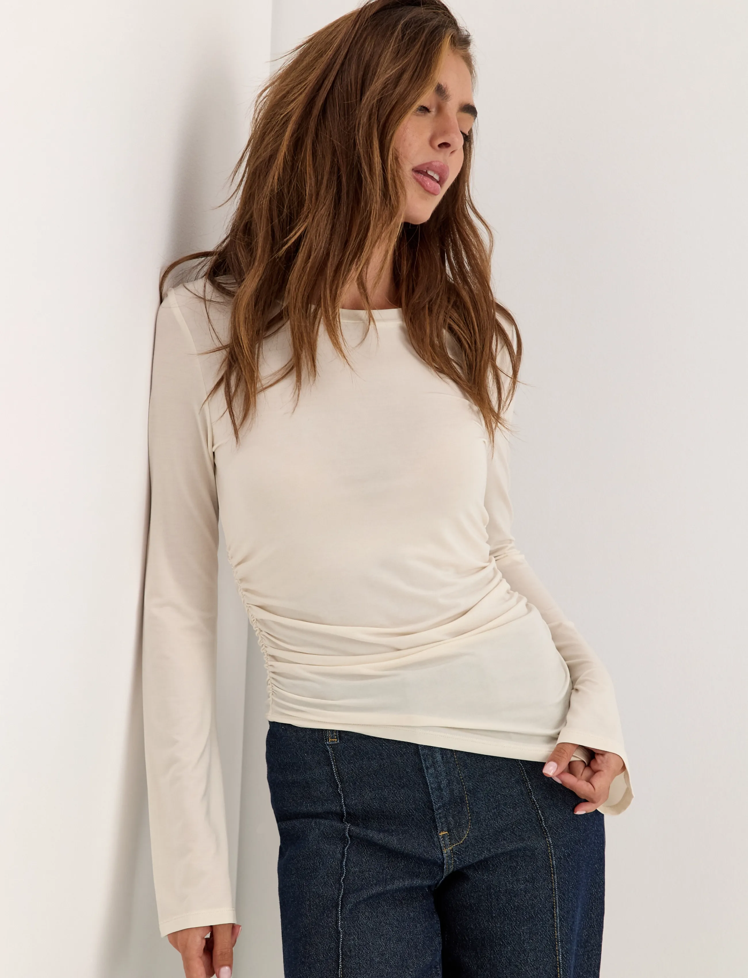 Bubbleroom - Asymmetric Long Sleeve Top - pullover - cream - 3