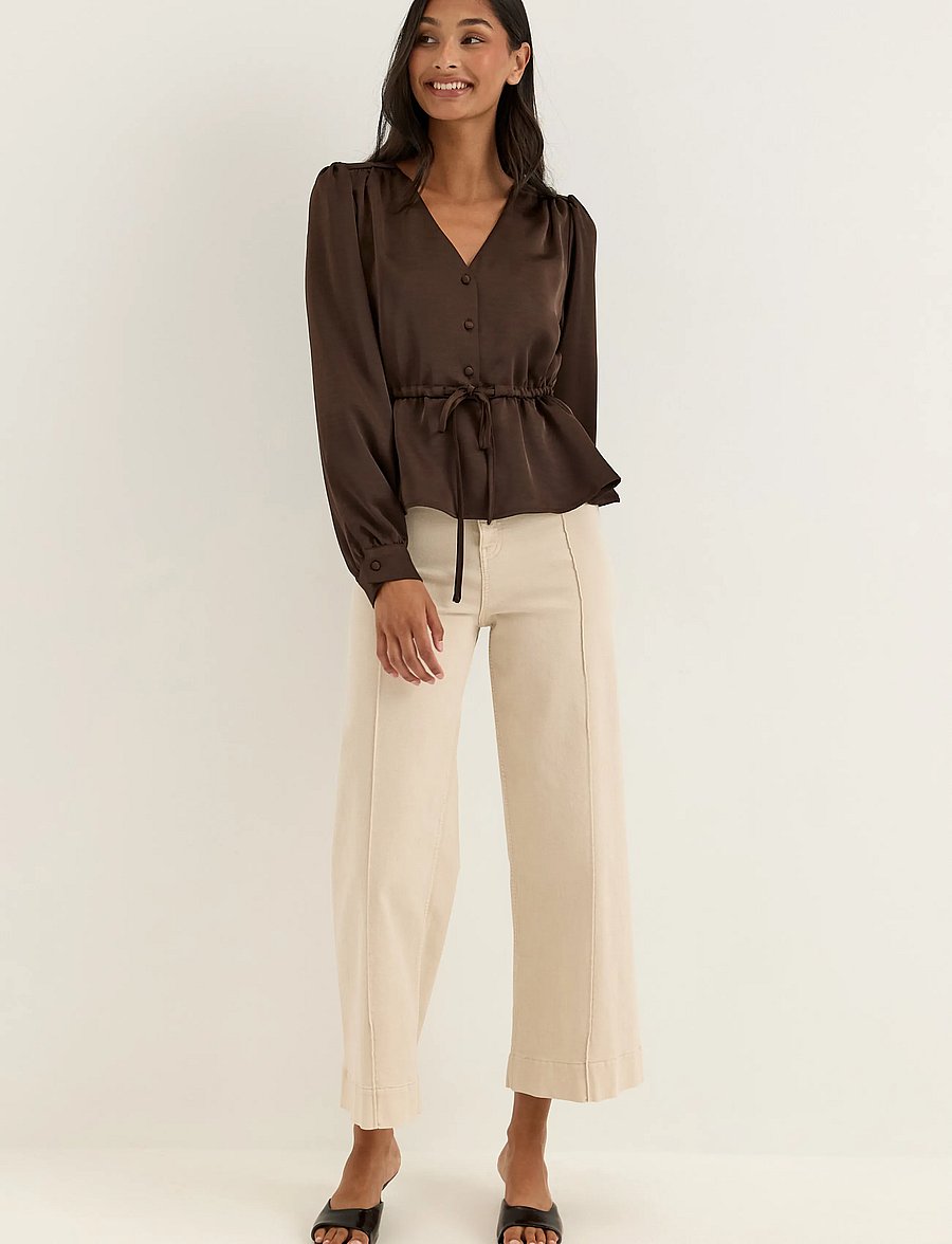 Bubbleroom - Satin Puff Sleeve Blouse - langærmede bluser - brown - 4