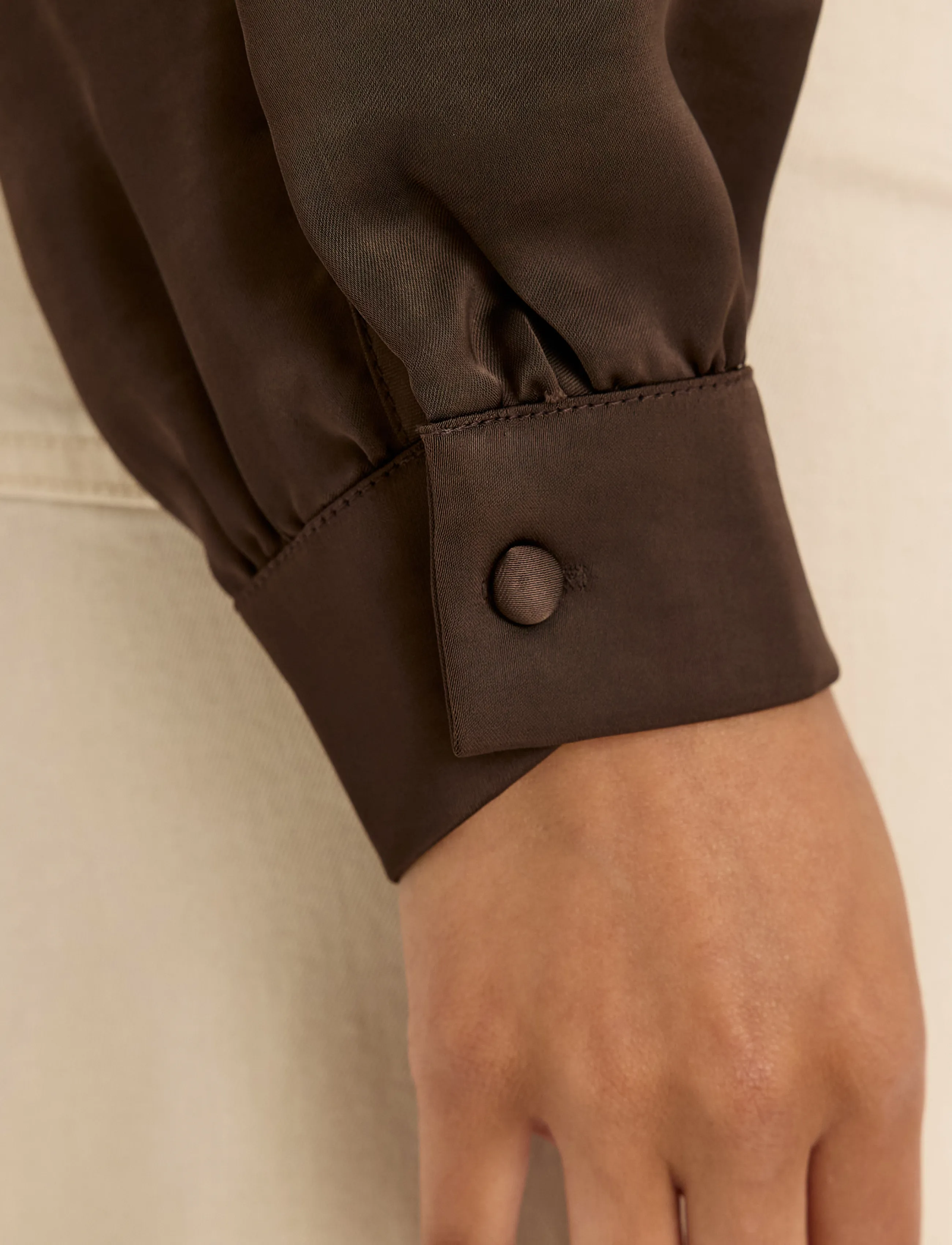 Bubbleroom - Satin Puff Sleeve Blouse - langærmede bluser - brown - 5