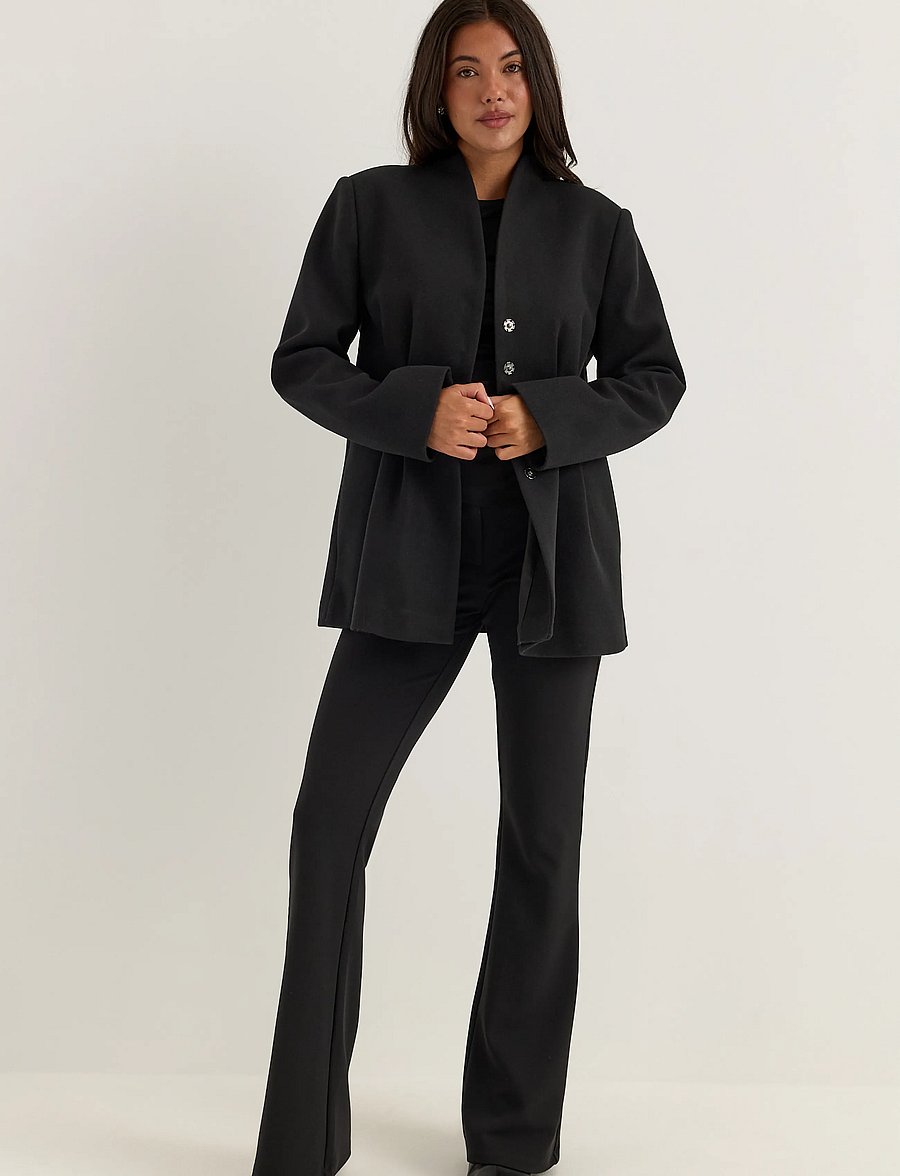 Bubbleroom - Shaped Short Coat - winter jackets - black - 3