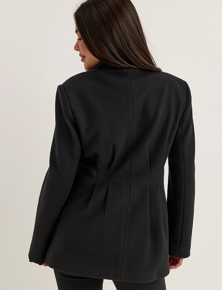 Bubbleroom - Shaped Short Coat - winter jackets - black - 5