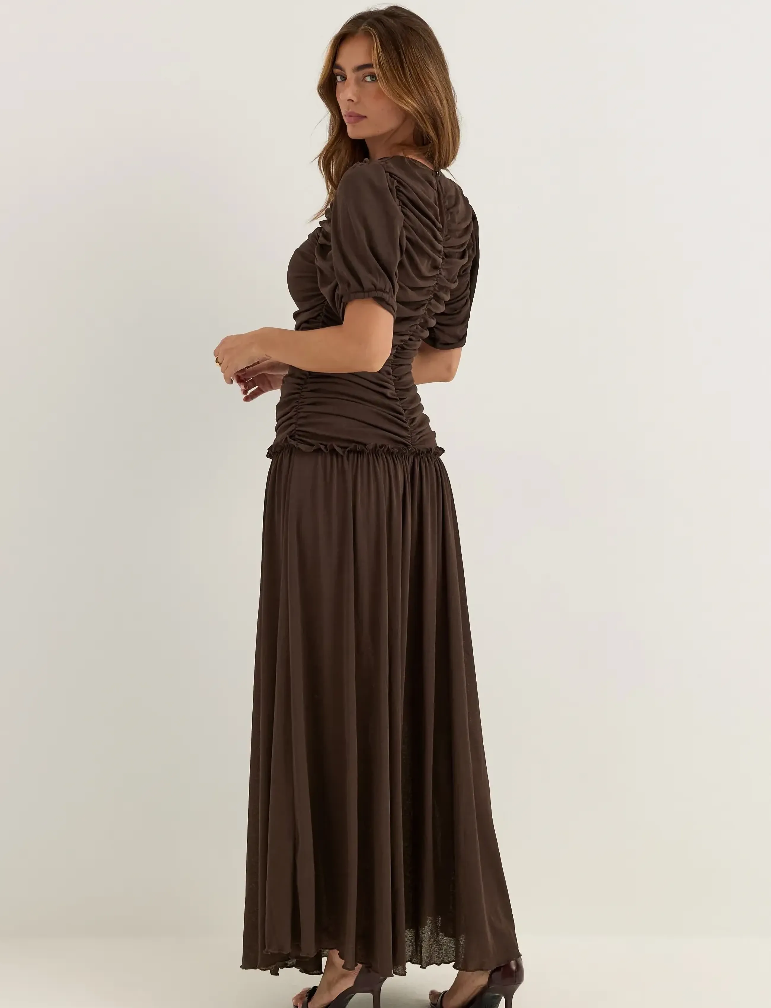 Bubbleroom - Draped Ruched Ankle Dress - maksikleidid - dark brown - 2