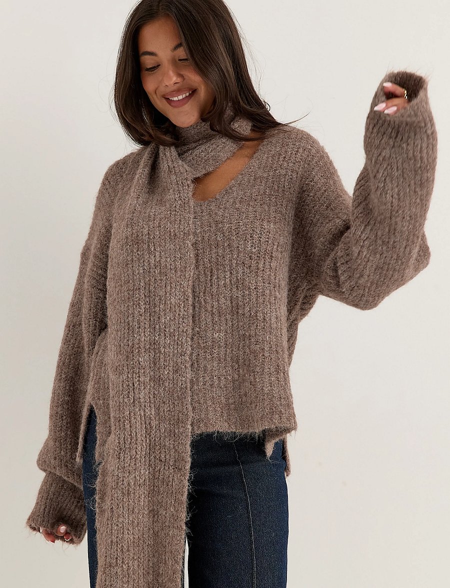 Bubbleroom - Knitted Scarf Sweater - kampsunid - brown - 3