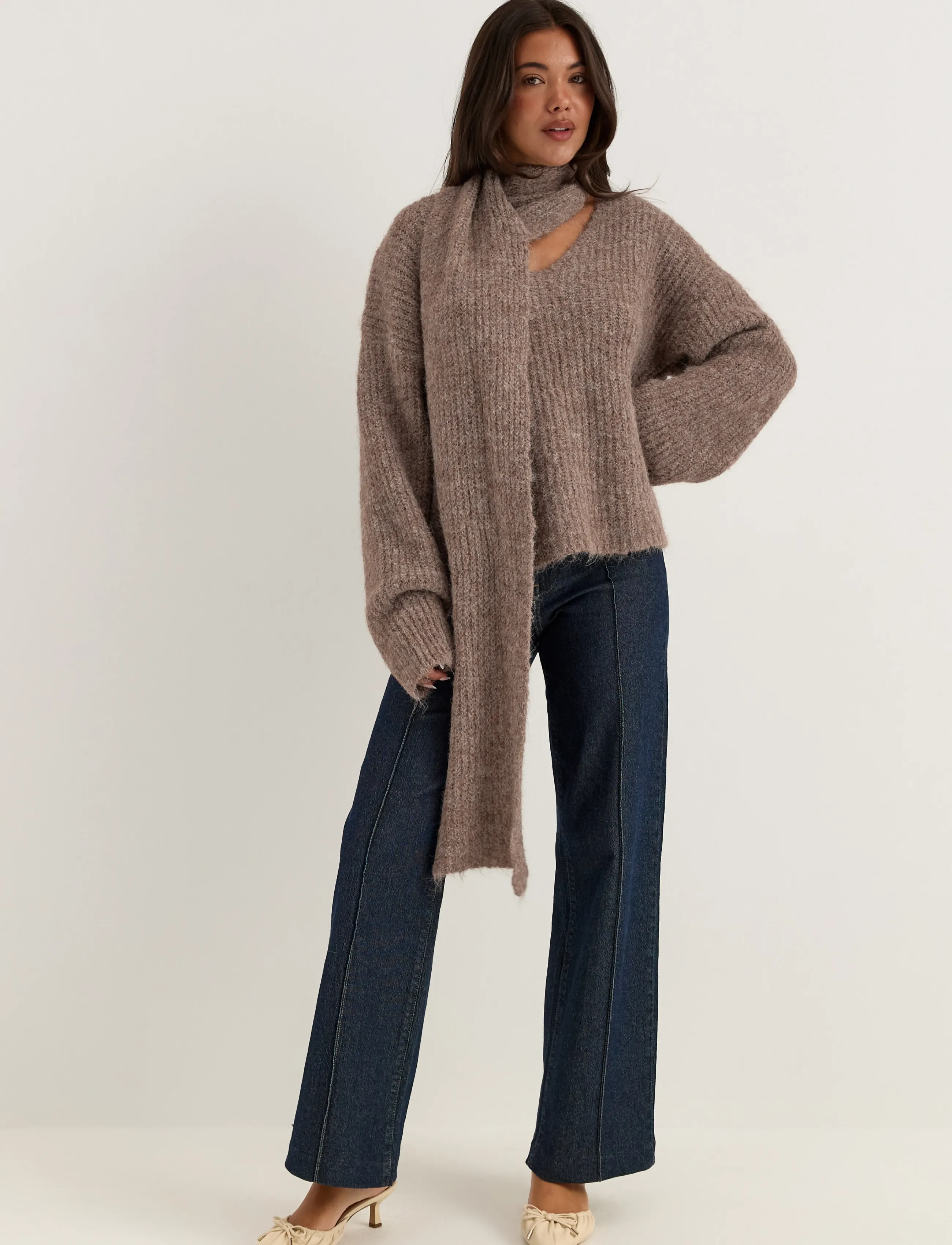 Bubbleroom - Knitted Scarf Sweater - brown - 5