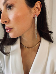 Bud to rose - Ice Fall Earring - pendant earrings - gold - 1