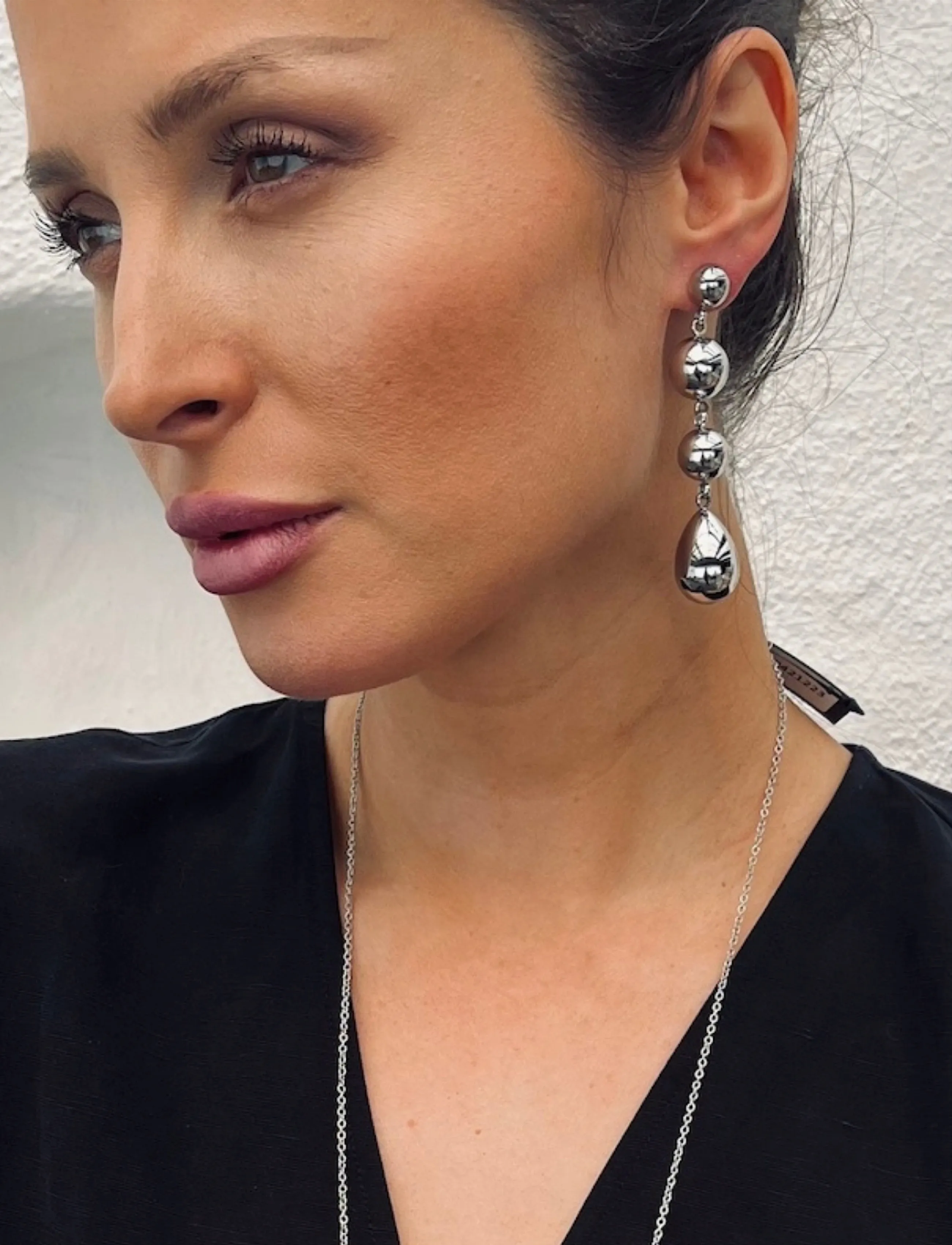 Bud To Rose Long Drop Earring Silver, One Size, Silver, Earrings > Statement Earrings, Dame