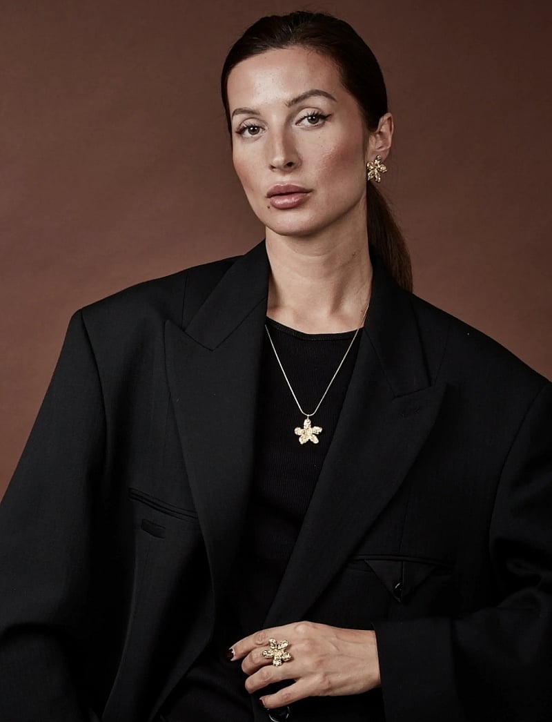 Bud to rose - Senna Necklace Gold - statement-ketten - gold - 0