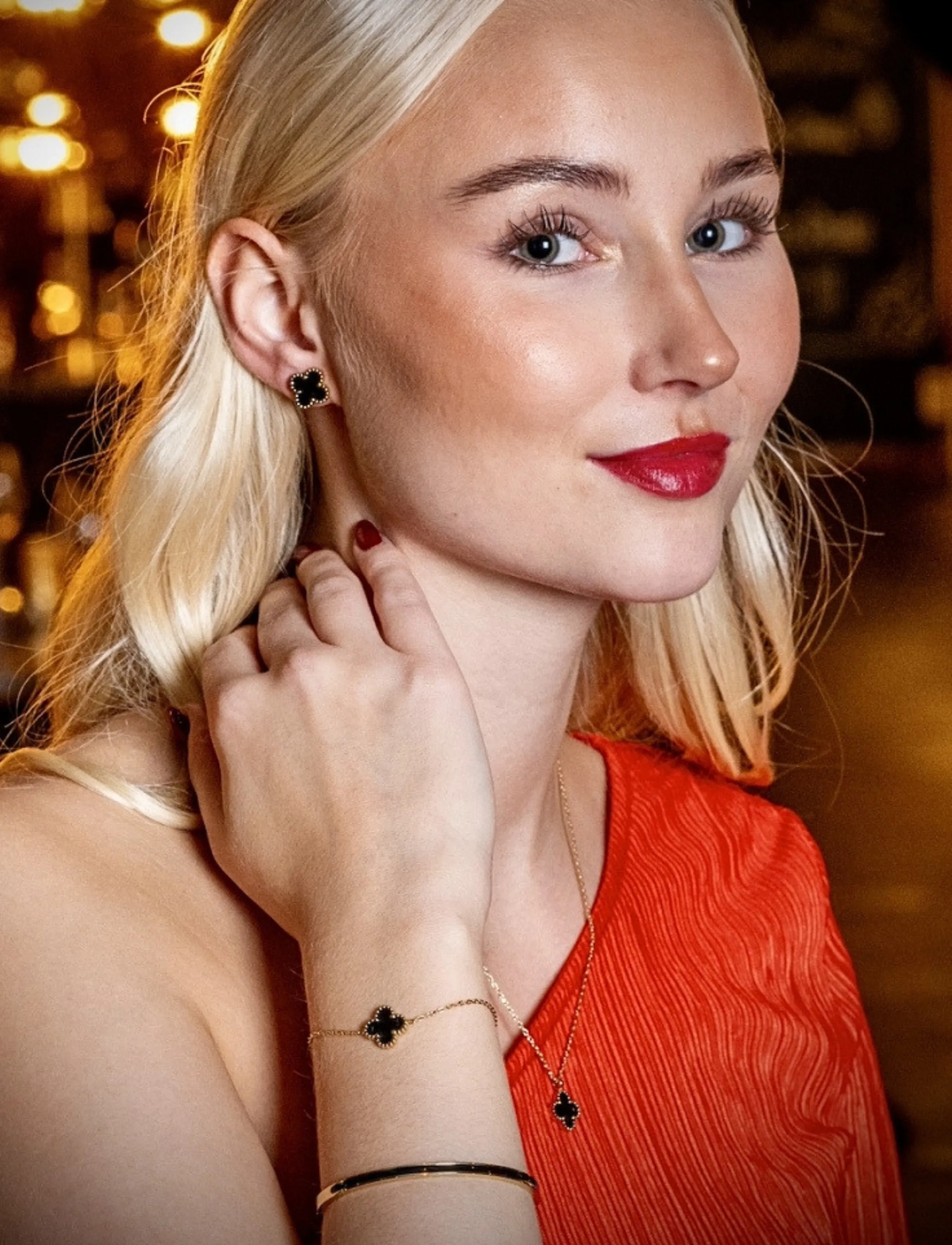 Bud To Rose Clover Enamel Bracelet Black/Gold, One Size, Bracelets, Gold - Chain Frauen