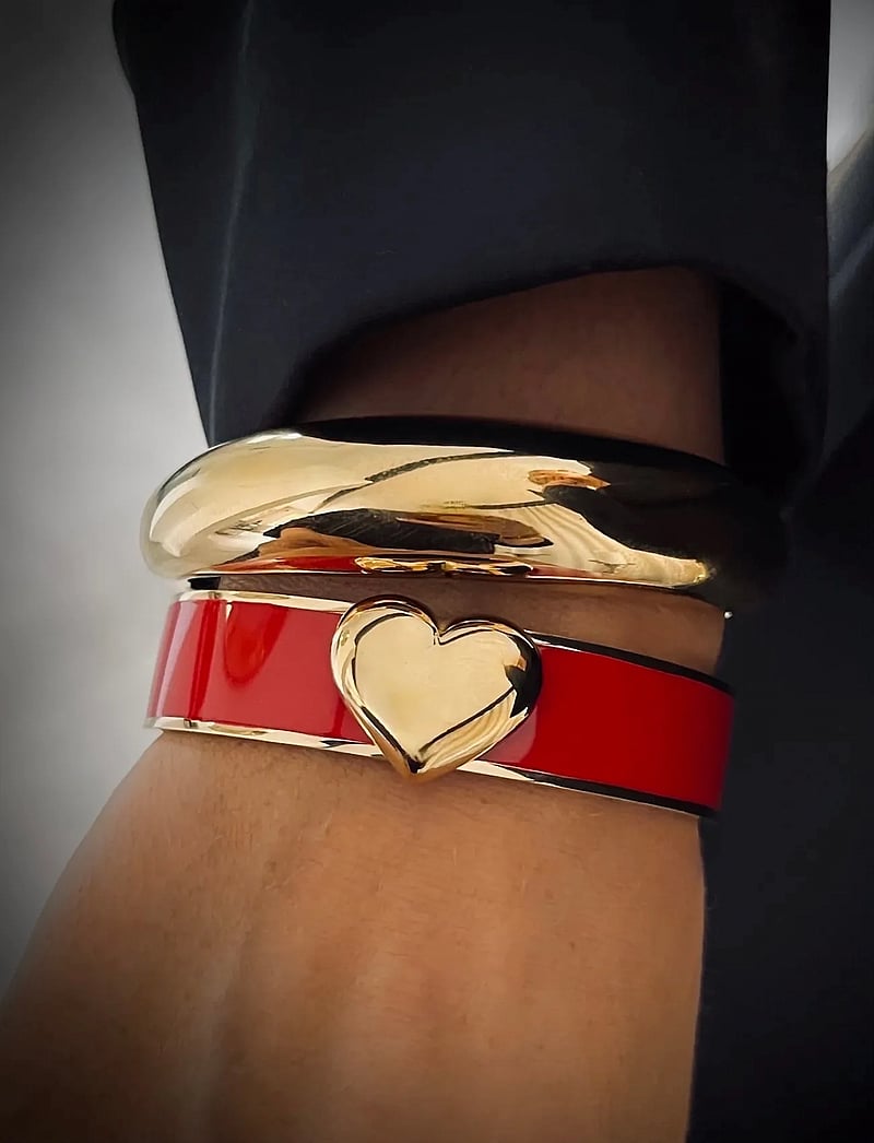 Bud to rose - Heart Enamel Bracelet Red/Gold - bangles - red/gold - 0