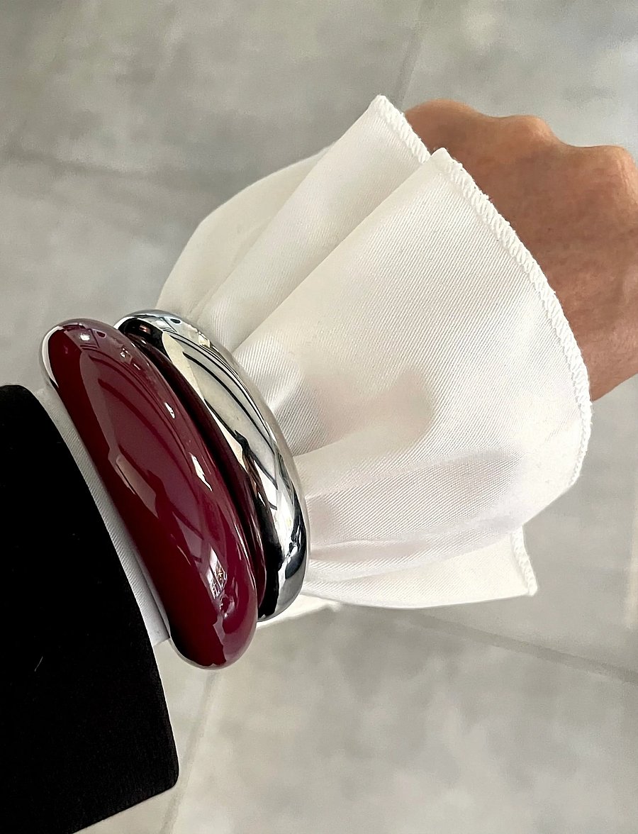 Bud To Rose - Bond Bangle Resin Black - bangles - burgundy - 0