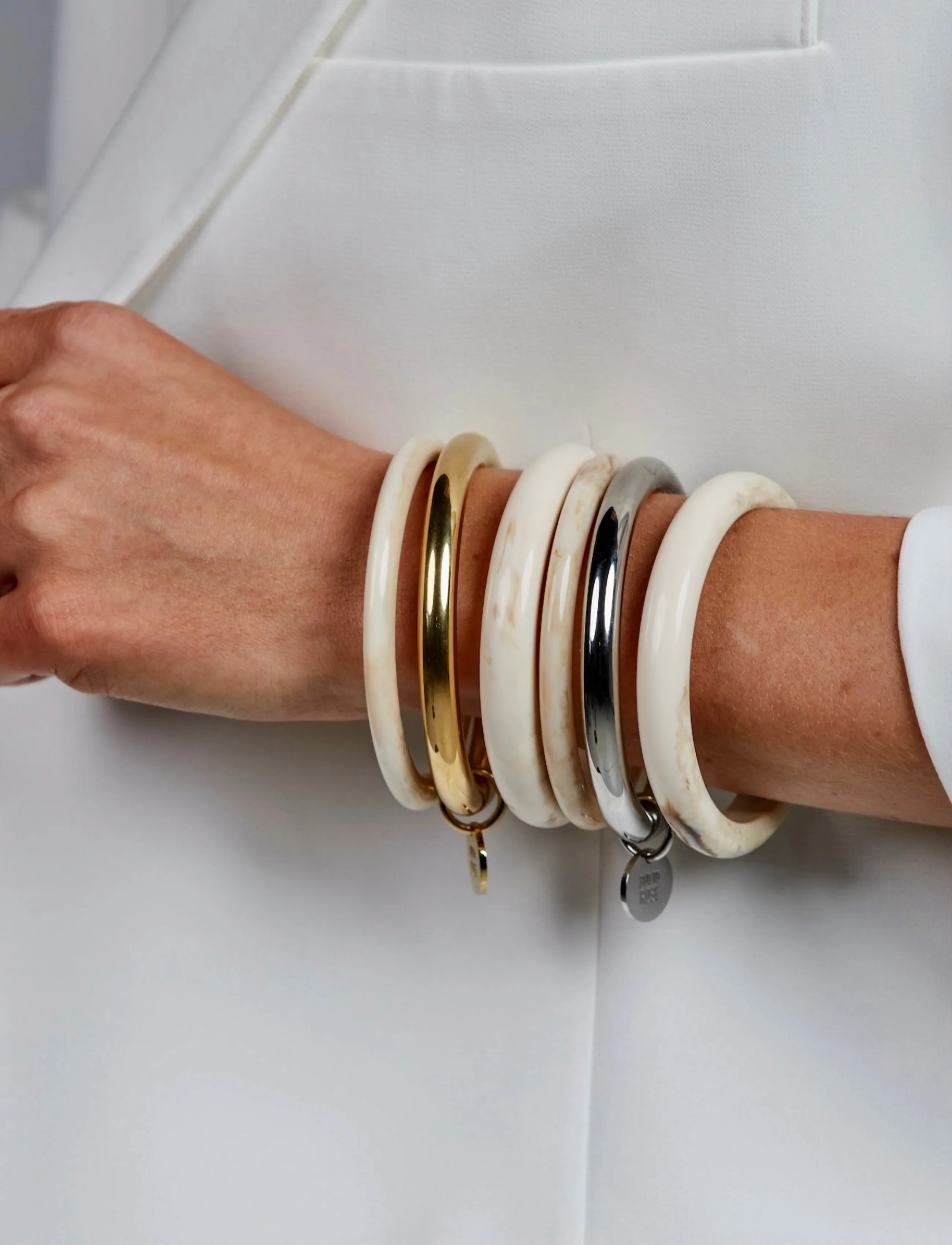 Bud To Rose - Rue Resin Mix Bracelet Gold - armringe - gold - 3