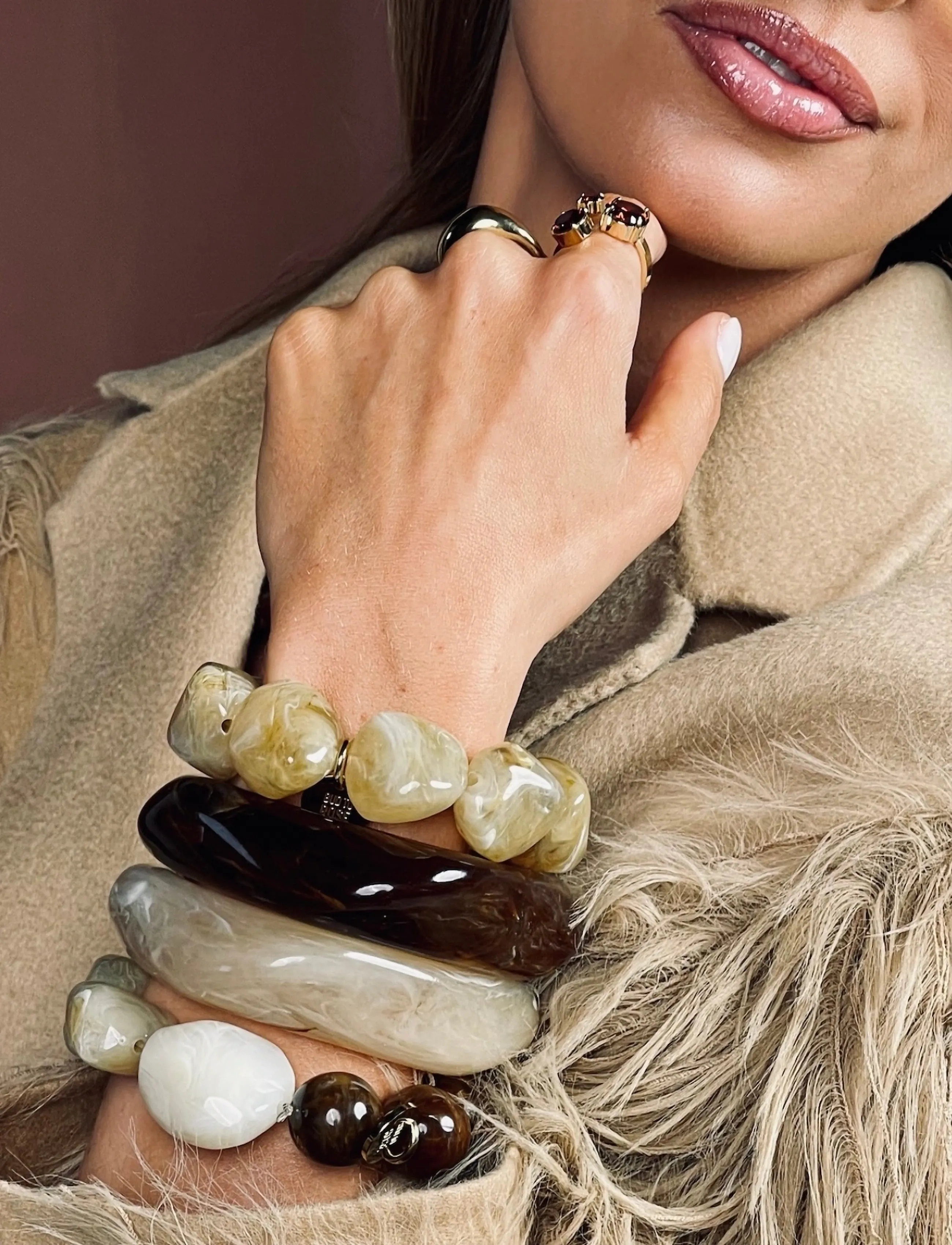 Bud To Rose - Vibe Resin Bracelet Brown - armbånd - sand - 2