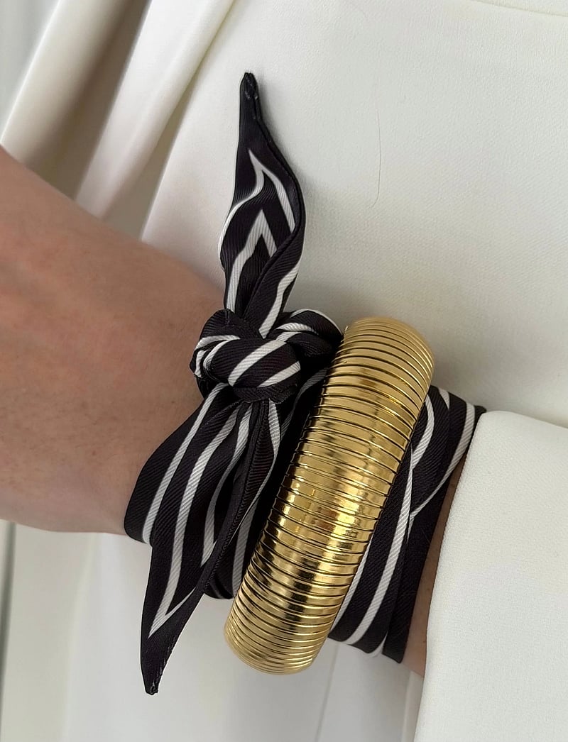 Bud to rose - Zoe Large Bracelet Gold - apyrankės - gold - 3