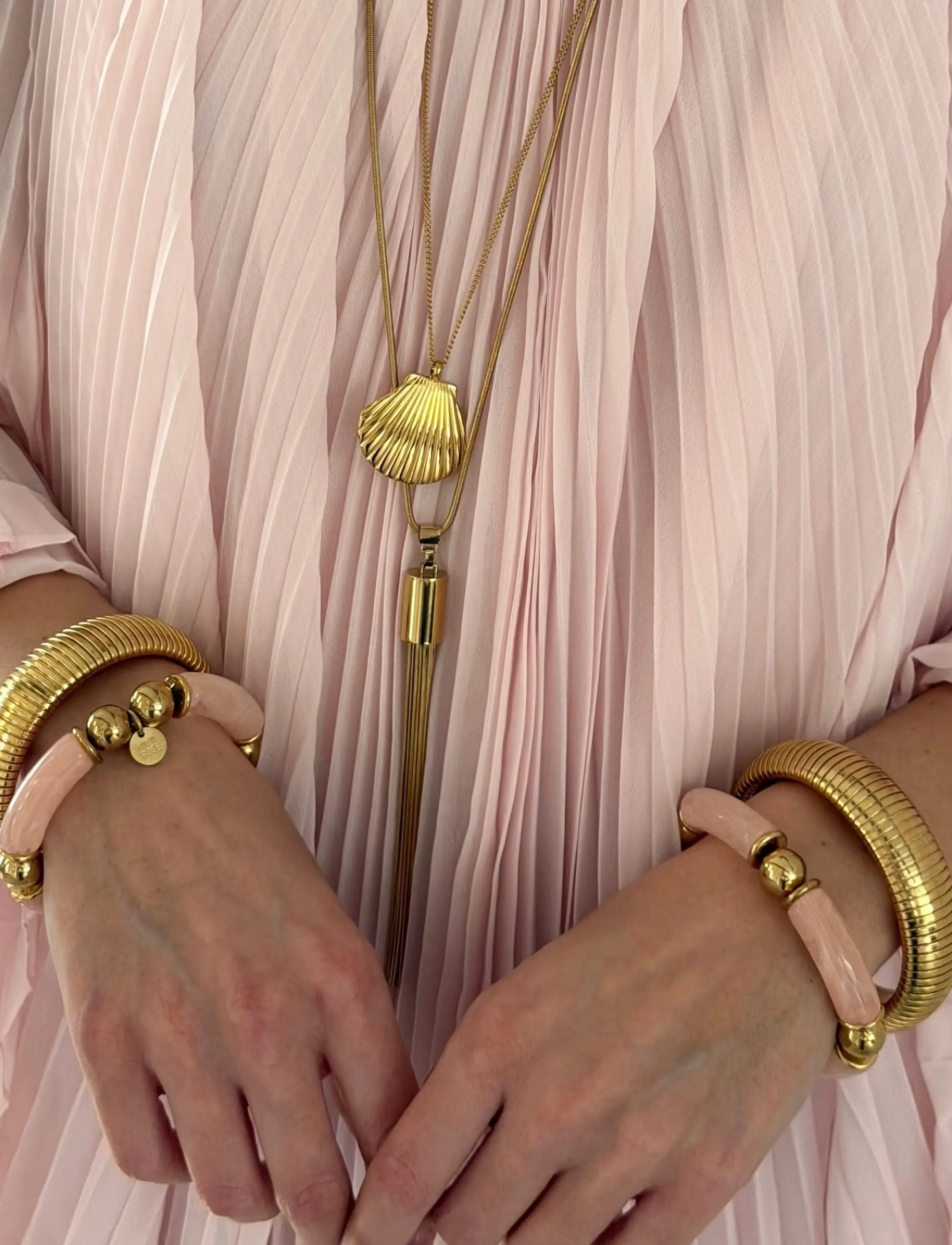 Bud To Rose Marbella Shell Long Necklace Gold, One Size, Necklaces, Gold - Chain Frauen