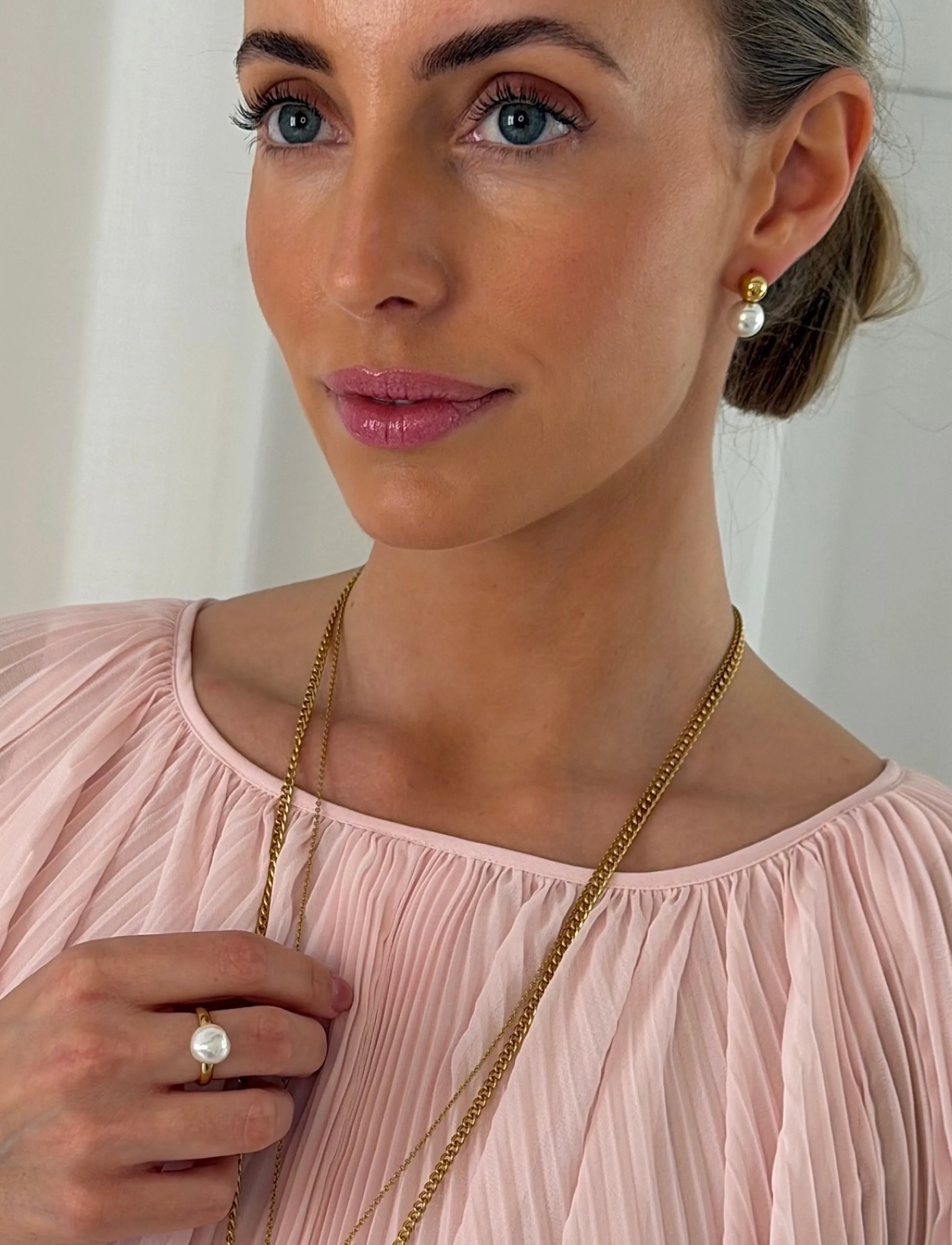 Bud To Rose Maya Pearl Earring Gold, One Size, Earrings, Mehrfarbig/gemustert - Pendants Frauen