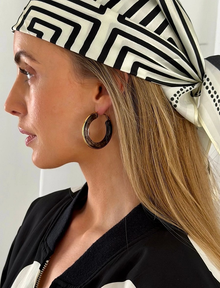 Bud To Rose - Halo Resin Earring Black - hoops kõrvarõngad - black - 0