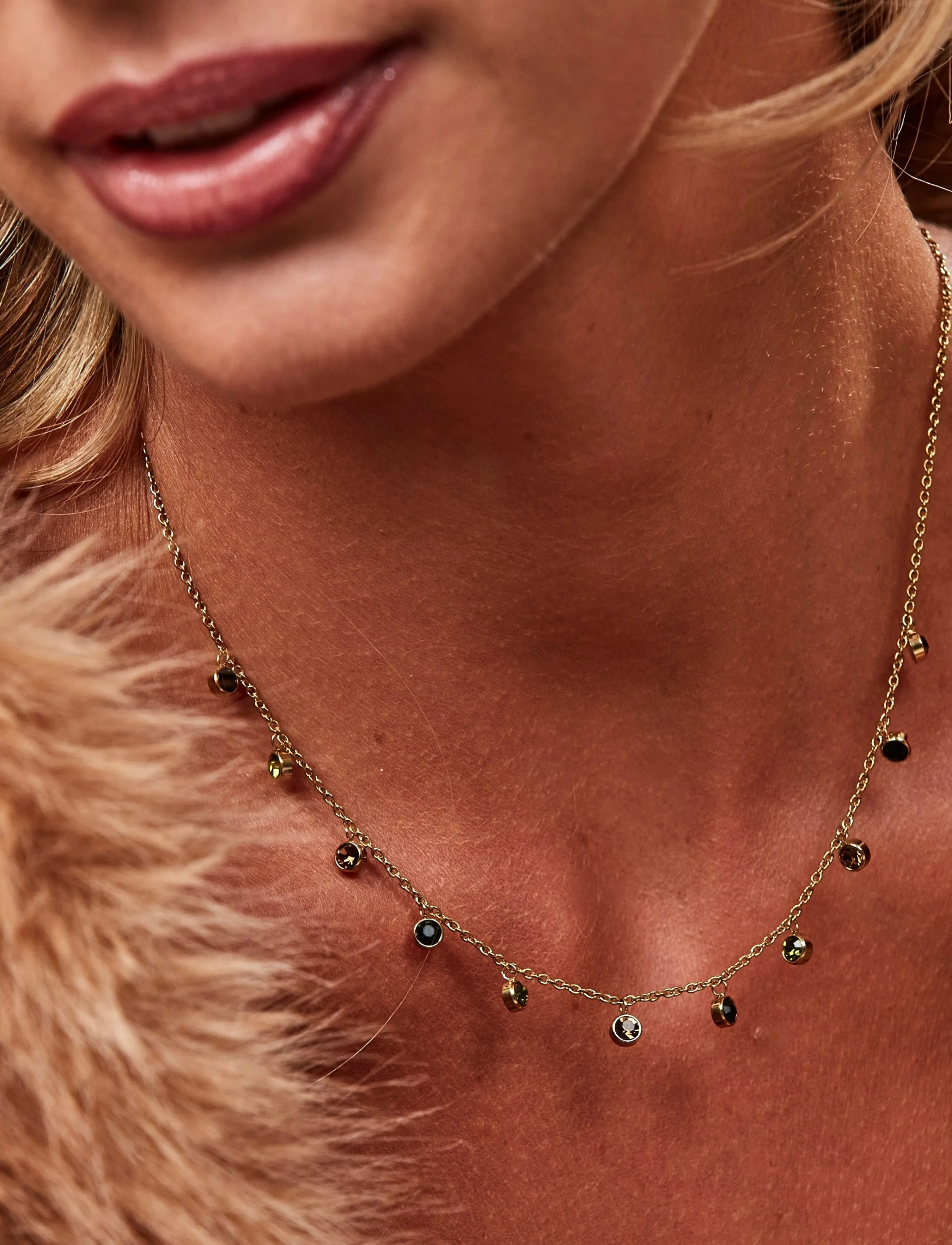 Bud To Rose Lima Charm Necklace Green/Black/Gold, One Size, Necklaces, Gold - Dainty Frauen