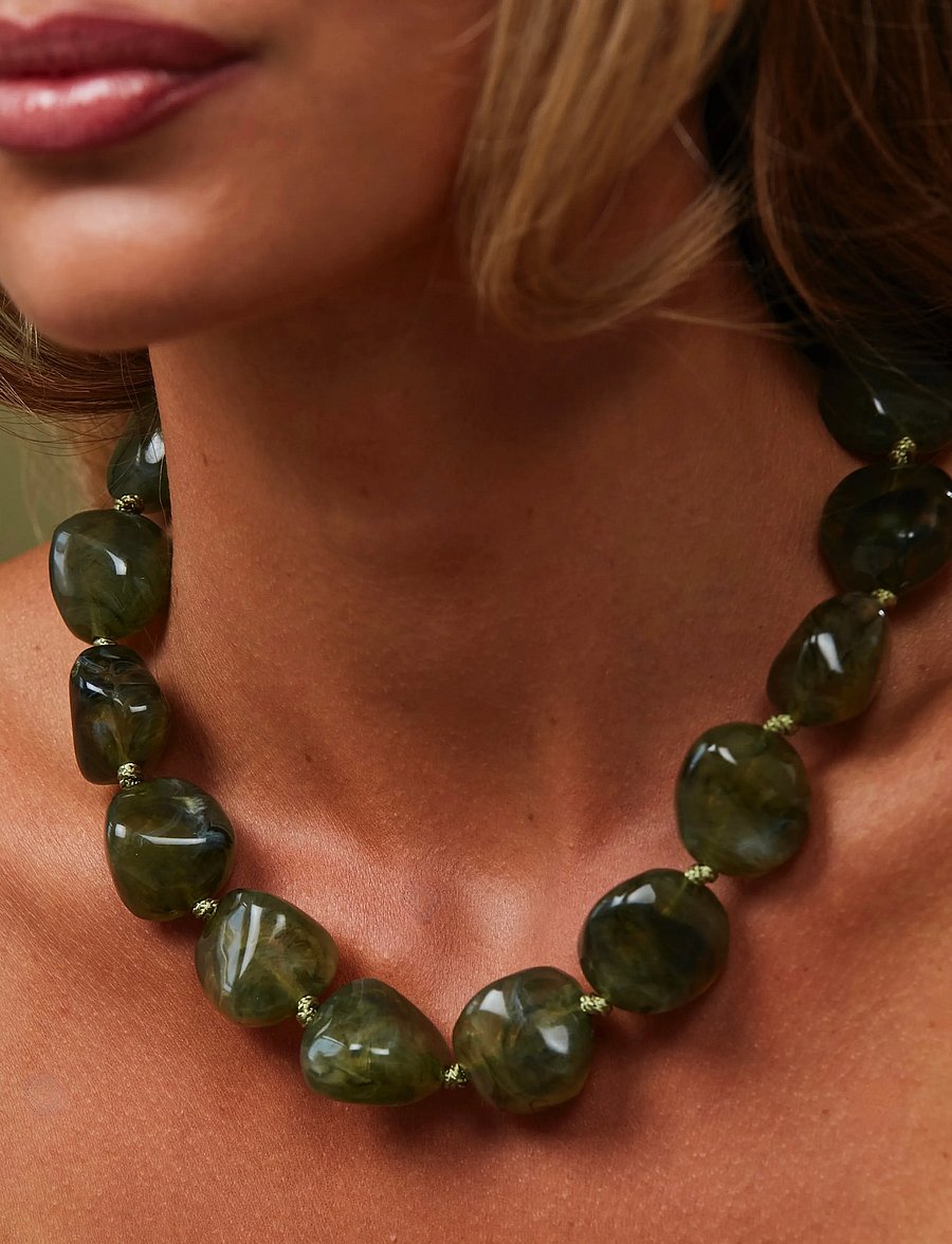 Bud To Rose - Vibe Resin Necklace Green - statement-ketten - green - 0
