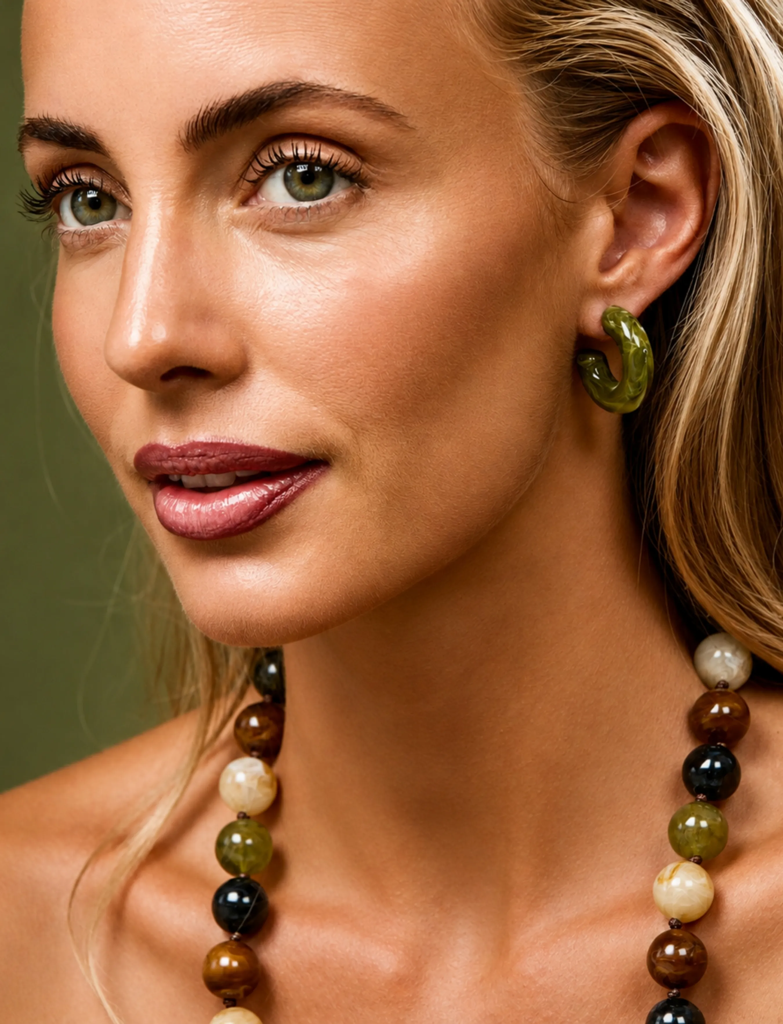 Bud To Rose Flow Resin Hoop Brown, One Size, Earrings, Grün - Hoops, Frauen
