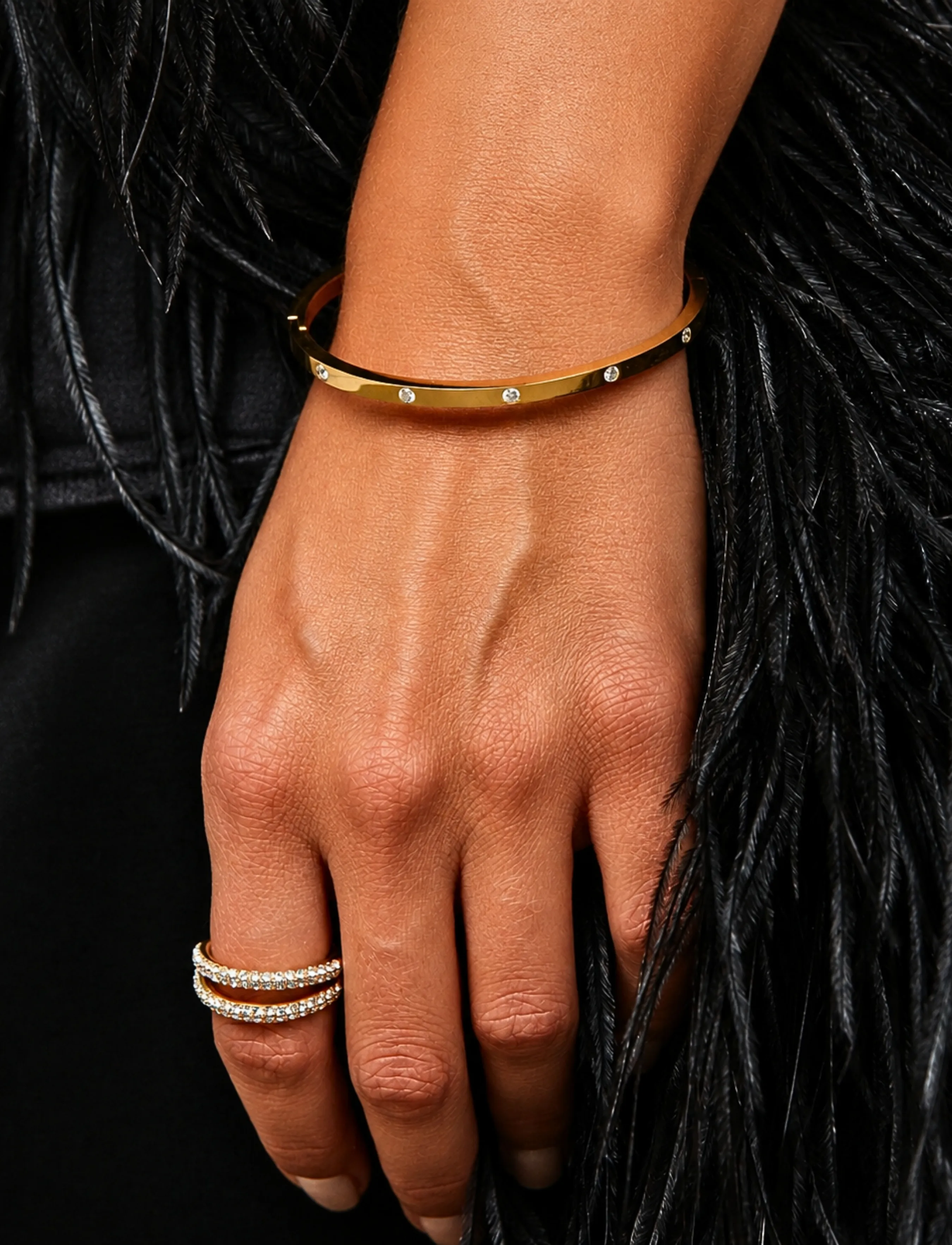 Bud To Rose Celebrate Bracelet Gold, One Size, Gold, Armbånd > Armringe, Dame