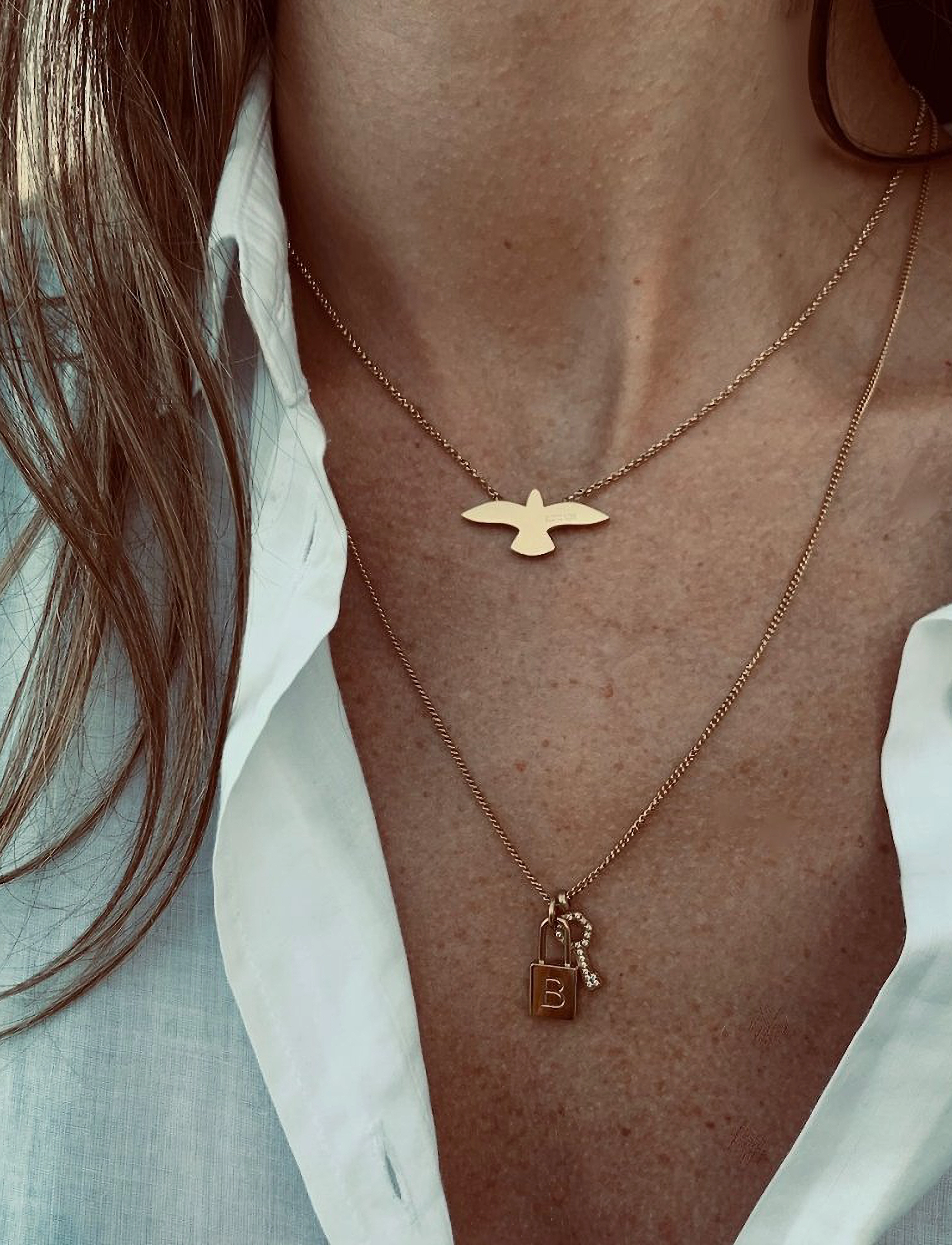 Bud To Rose Dove Necklace, One Size, Necklaces, Gold - Dainty Frauen