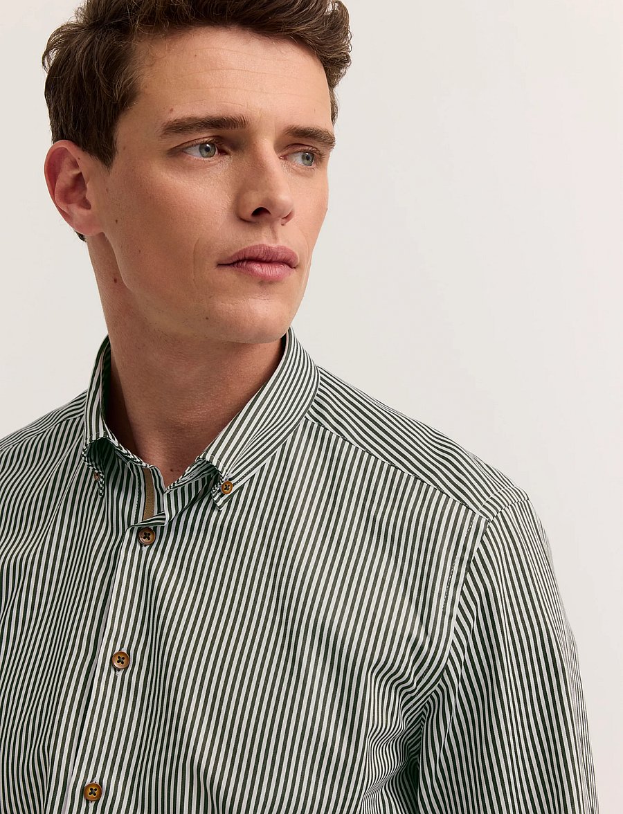 Bugatti - casual shirt 1/1 sleeve - vabaajasärgid - olive - 4